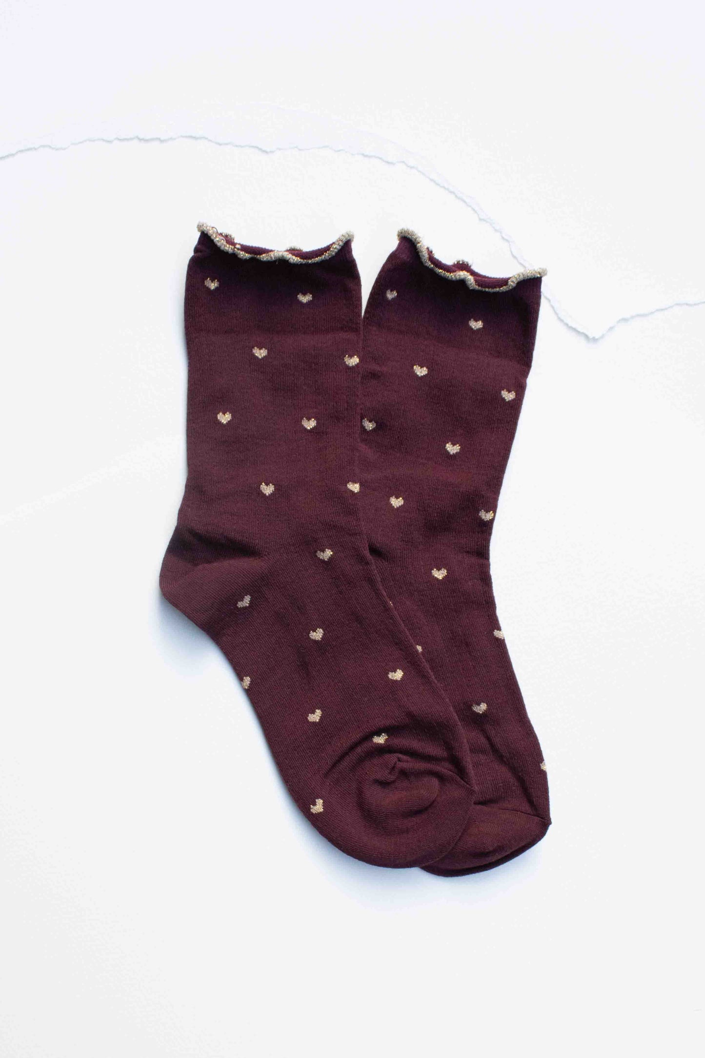 Mini Heart Ruffle Cotton Blend Socks: Wine/Gold