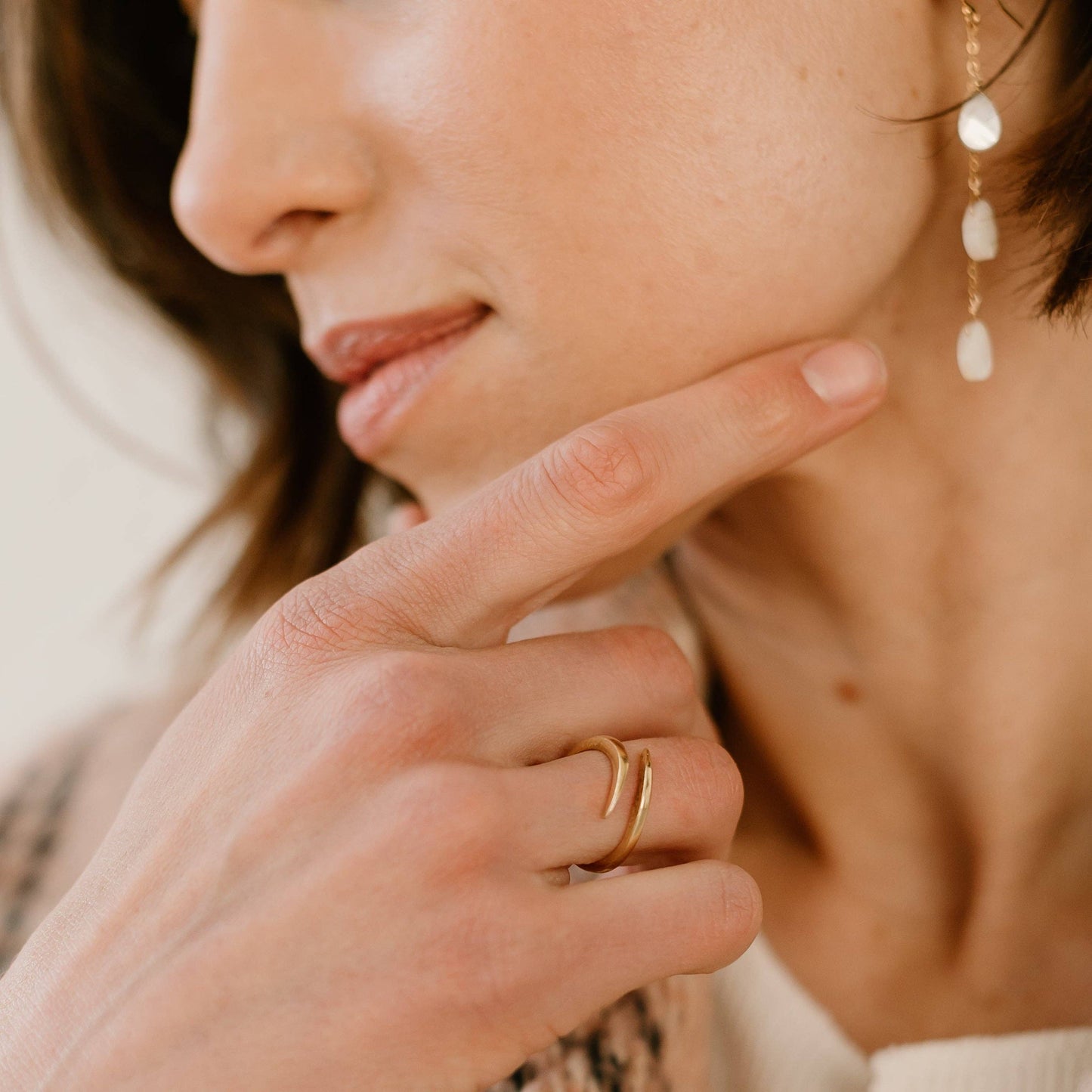 Allison Adjustable 14 Karat Gold Band Ring: Gold / 8