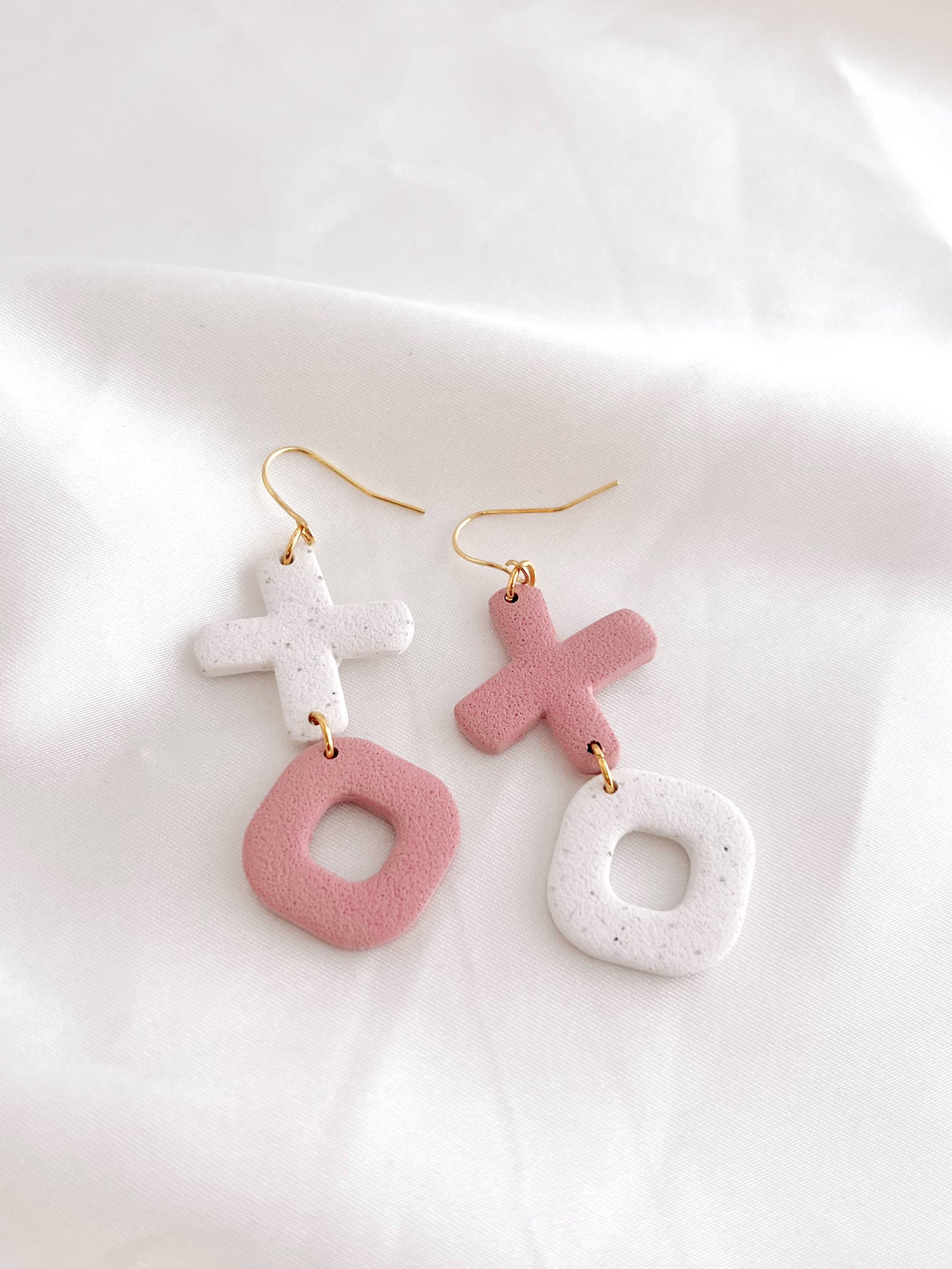 XO Dangles- Valentine's Day, Cute, Love Earrings