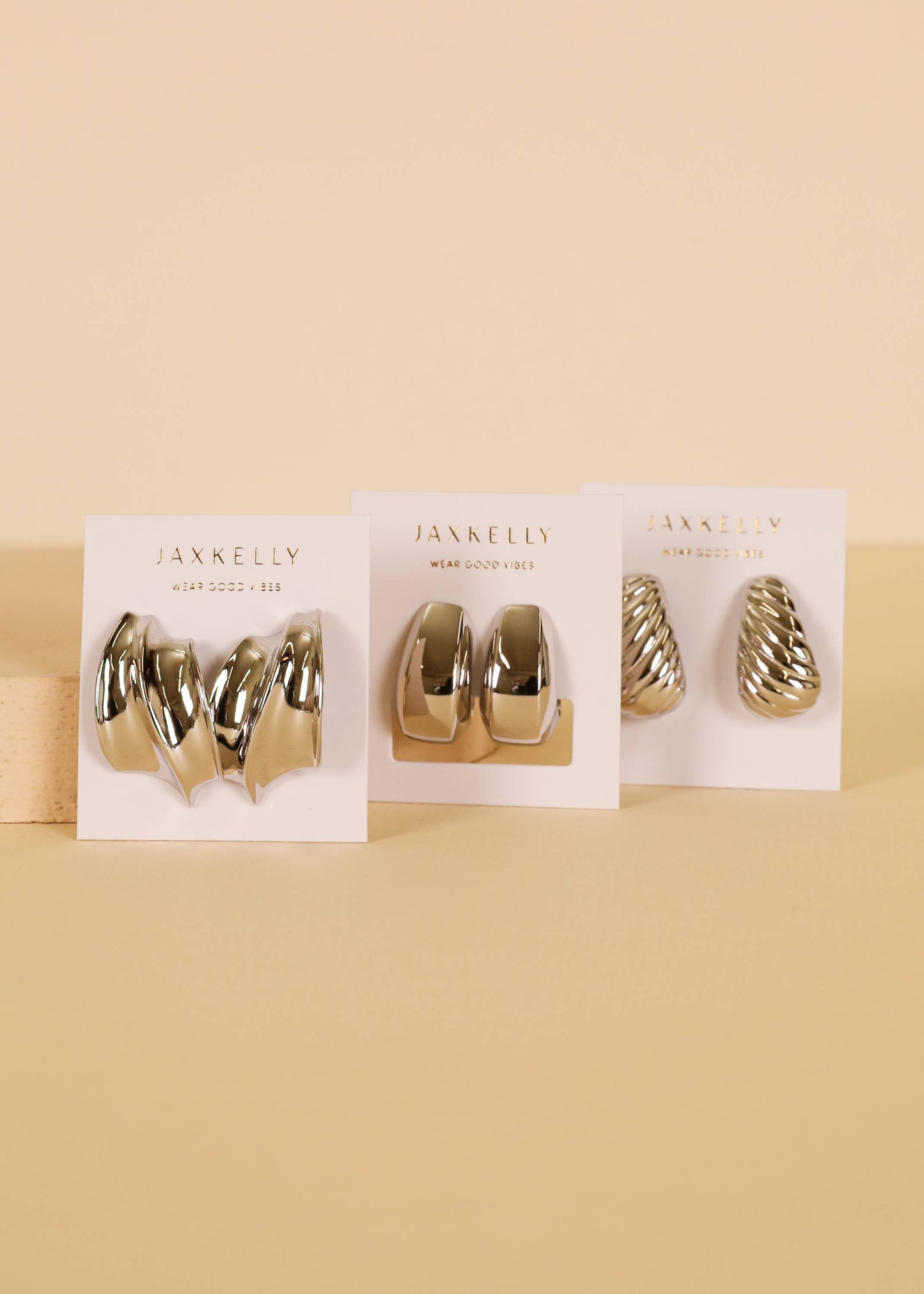 Silver - Bold Wave - Earring