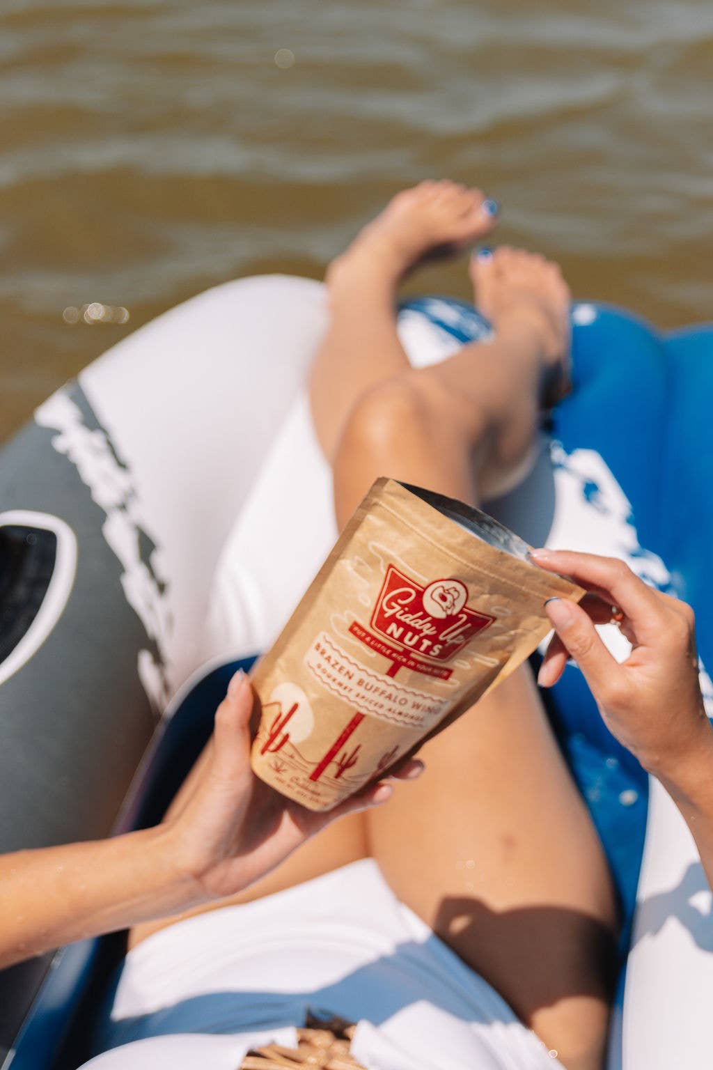 6 oz Brazen Buffalo Wing