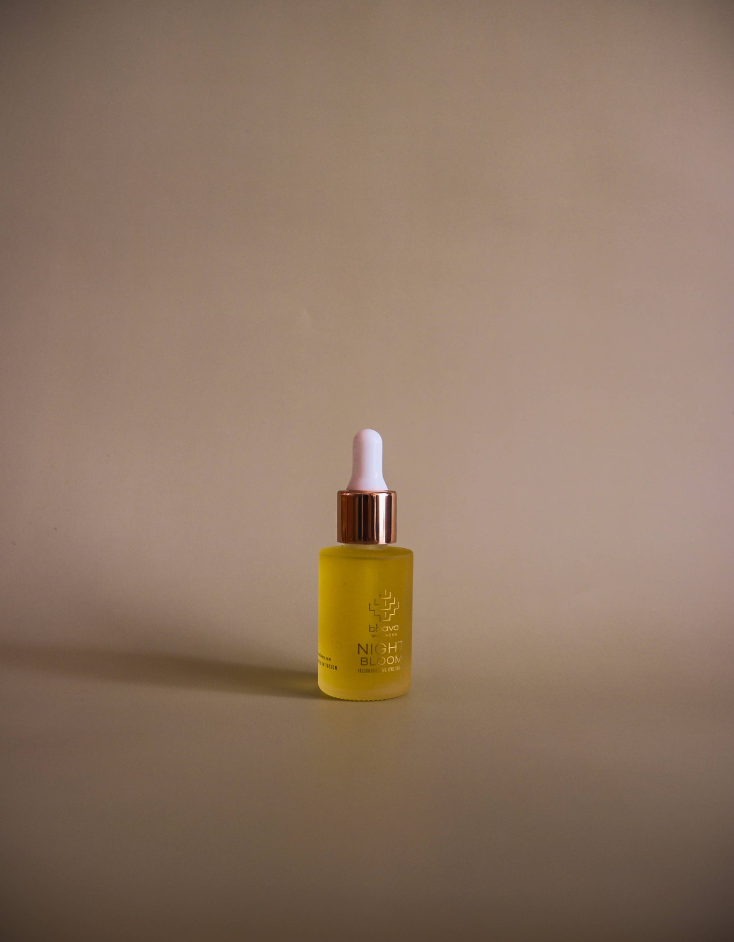 Night Bloom Illuminating Eye Serum