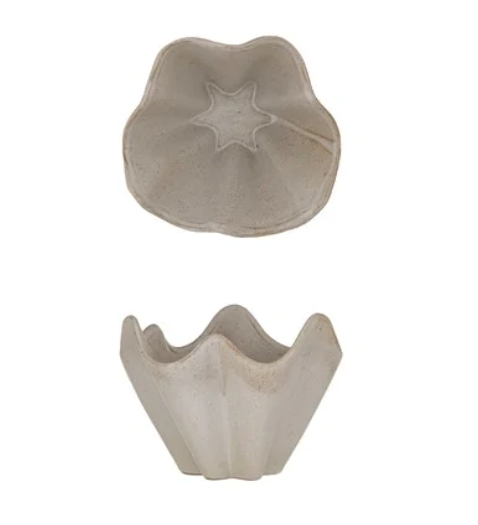 Stoneware Pleated Bowl