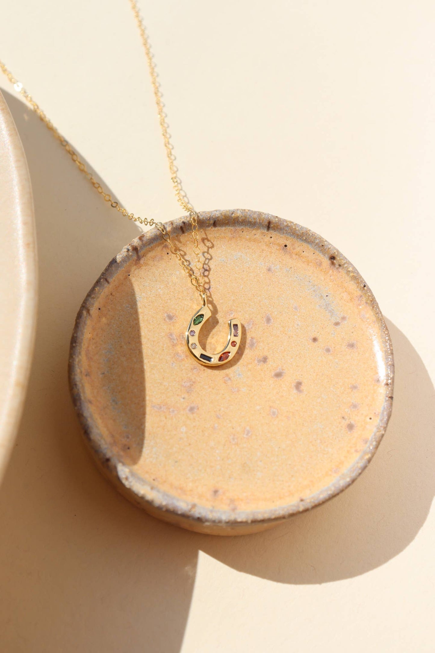 Horseshoe Charm Necklace | 14k Gold Fill Chain / 16"