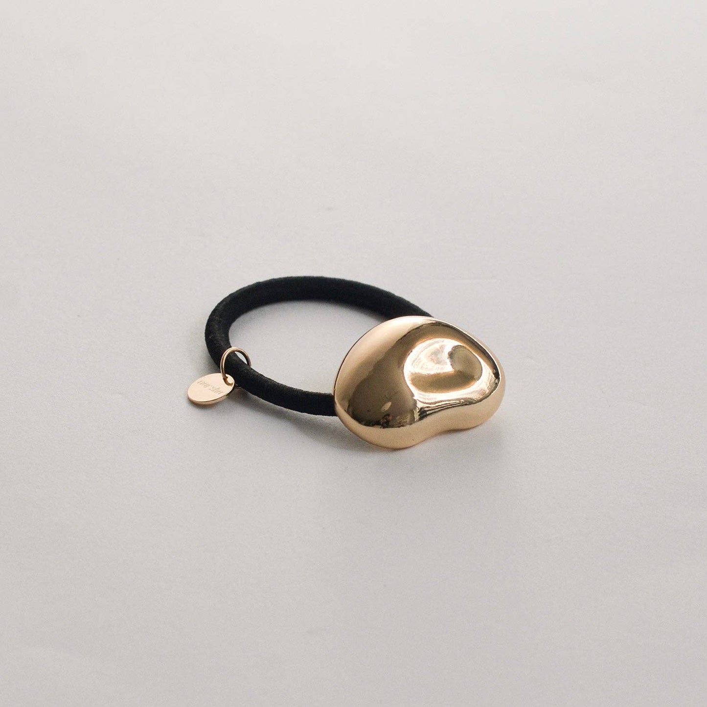 Pebble-Shaped Metal Cuff Hair Tie | Gold