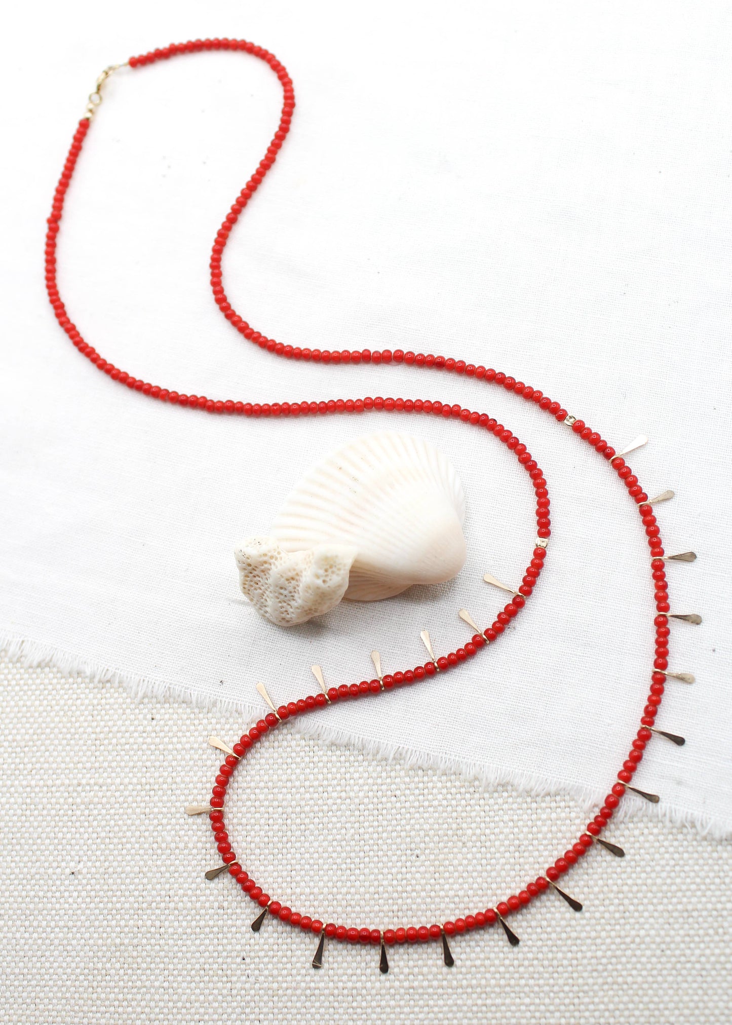 Komodo Fringe Necklace: 18"