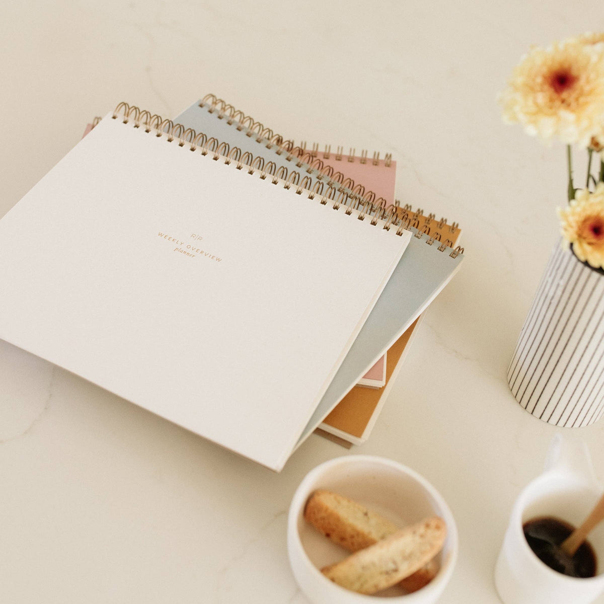 Weekly Overview Planner | Charcoal