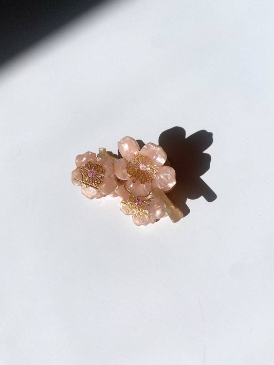 Hand-painted Cherry Blossoms Flower Claw Hair Clip | Eco-Fri: Cherry blossom pink