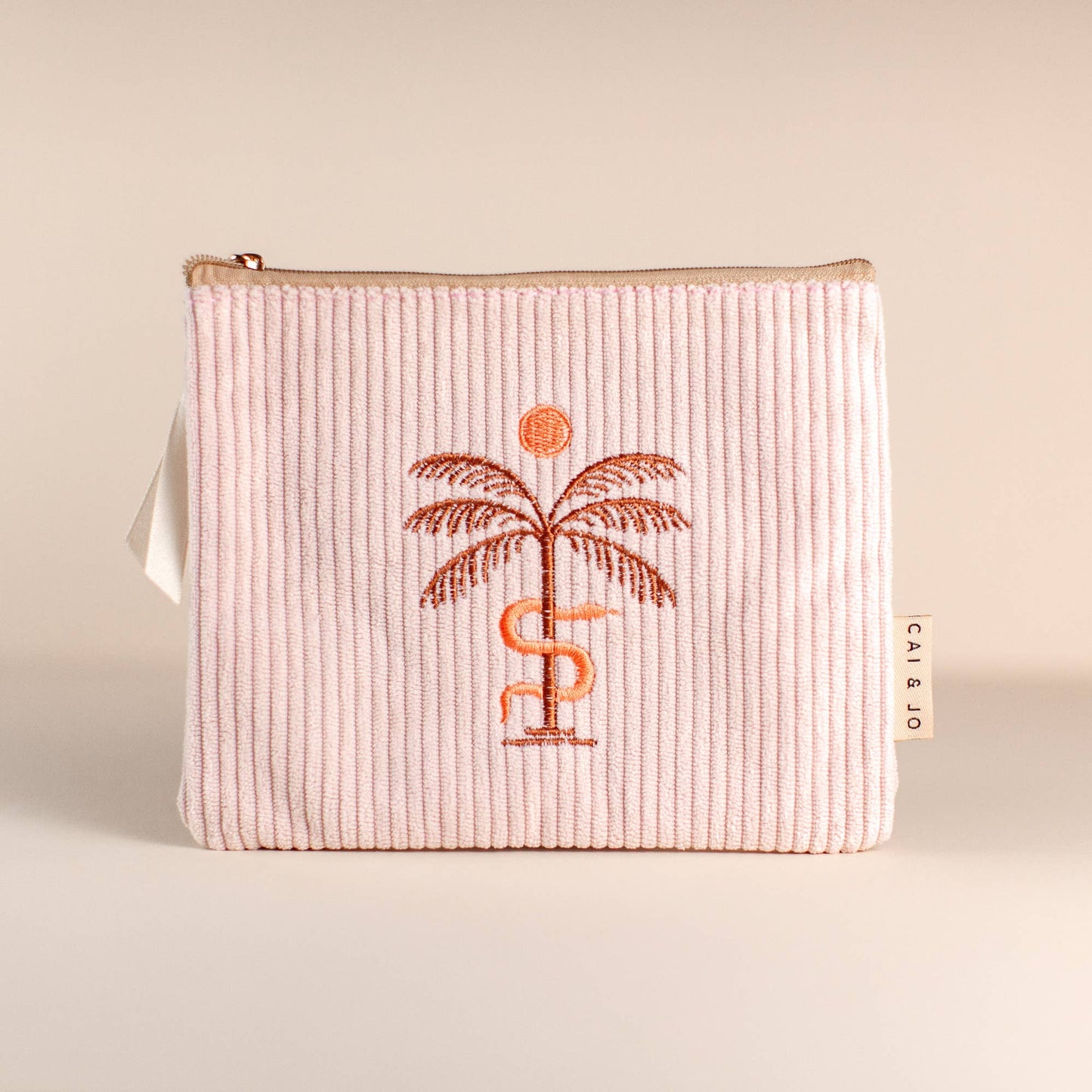 Palm Pouch in Pale Pink