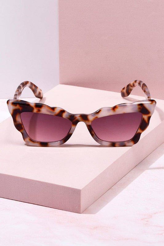 Endless Waves Cateye Frame Sunglasses | Tortoise/Pink