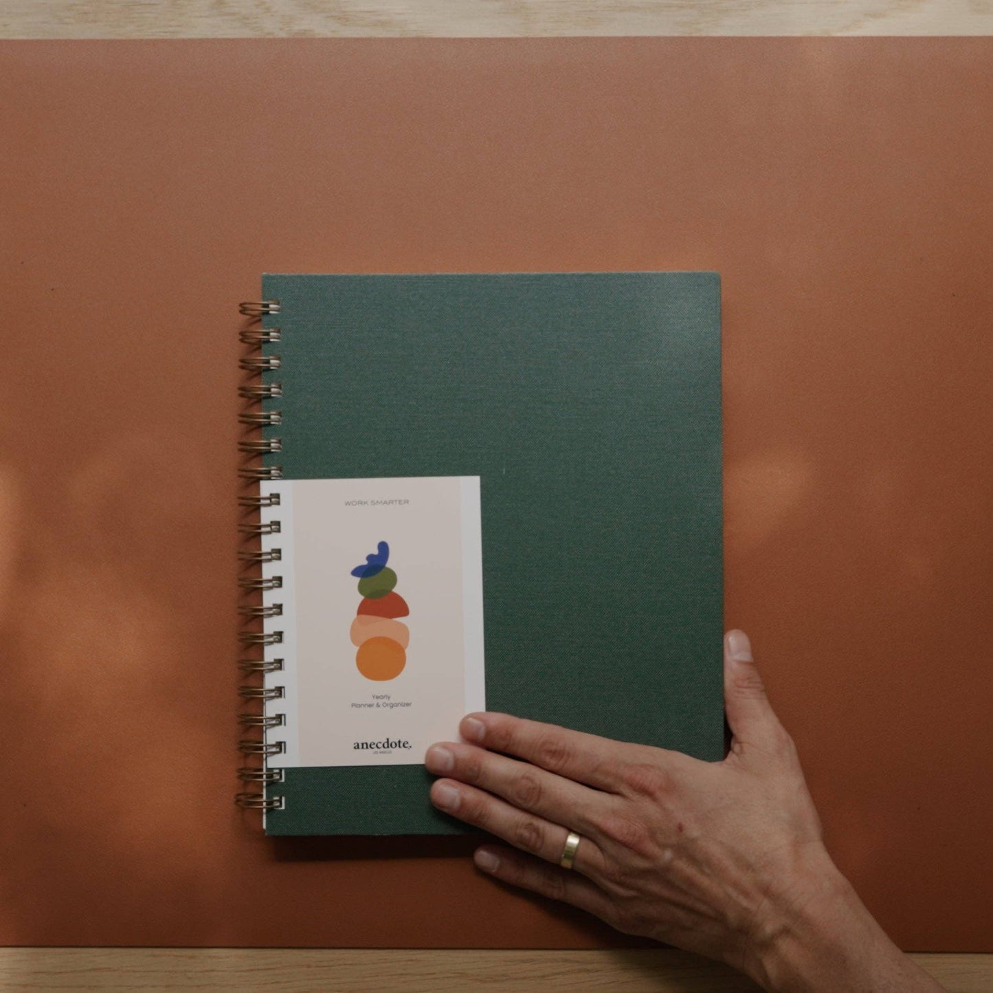 The Yearly Planner -Undated 52 week planner - Spiral Bound : Evergreen