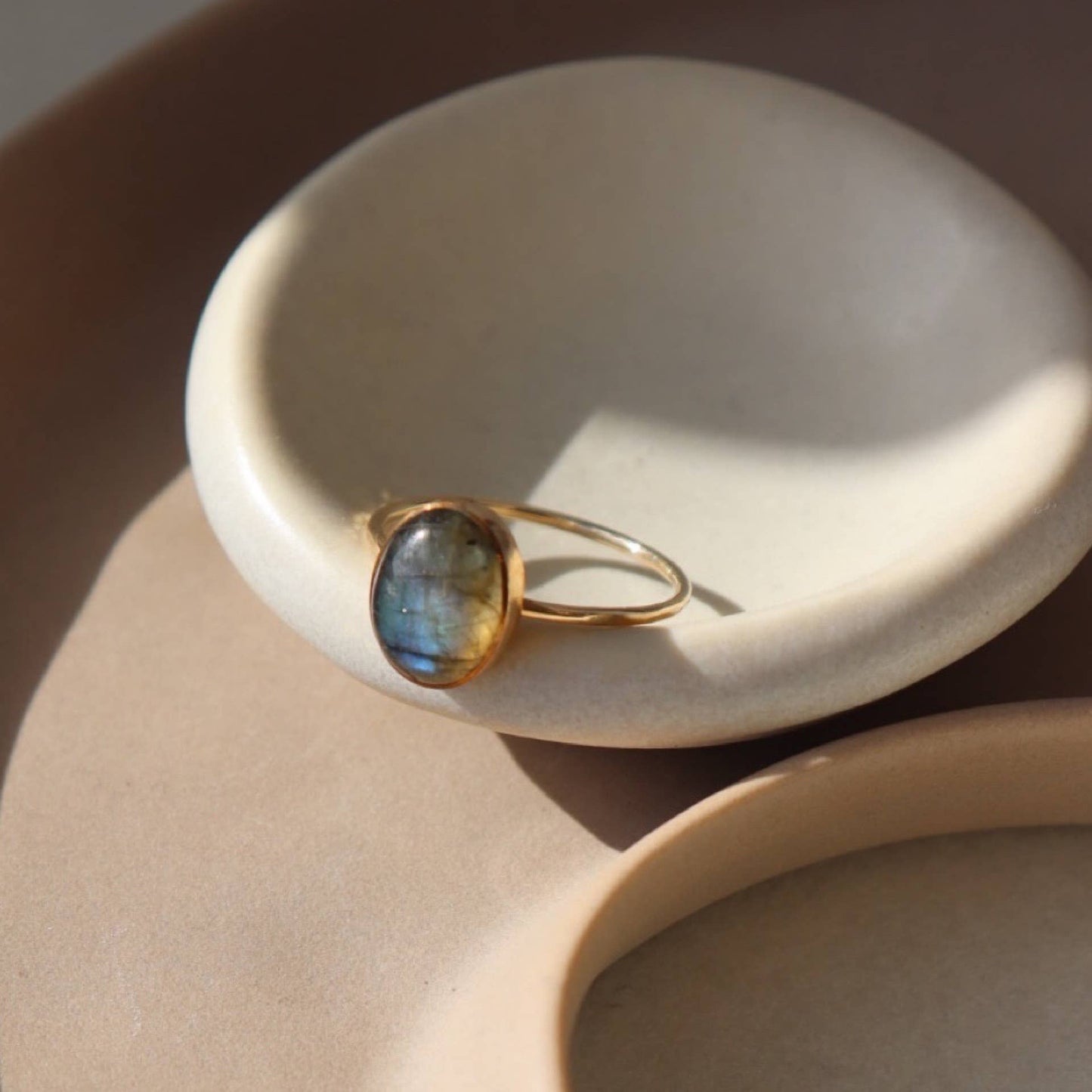 Labradorite Gemstone Ring: 14k Gold Fill / 6