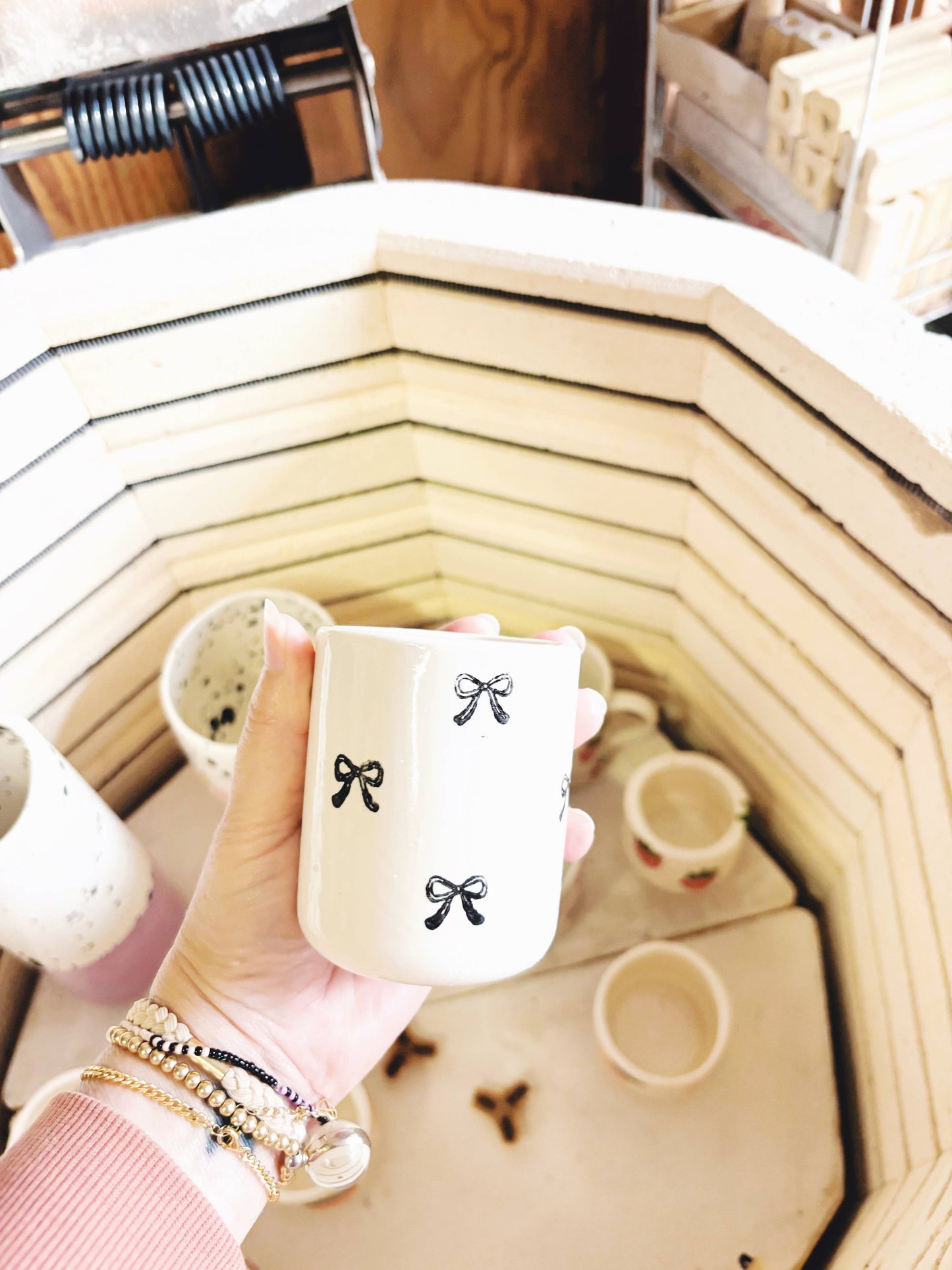 Mini Bows Organic Vessel