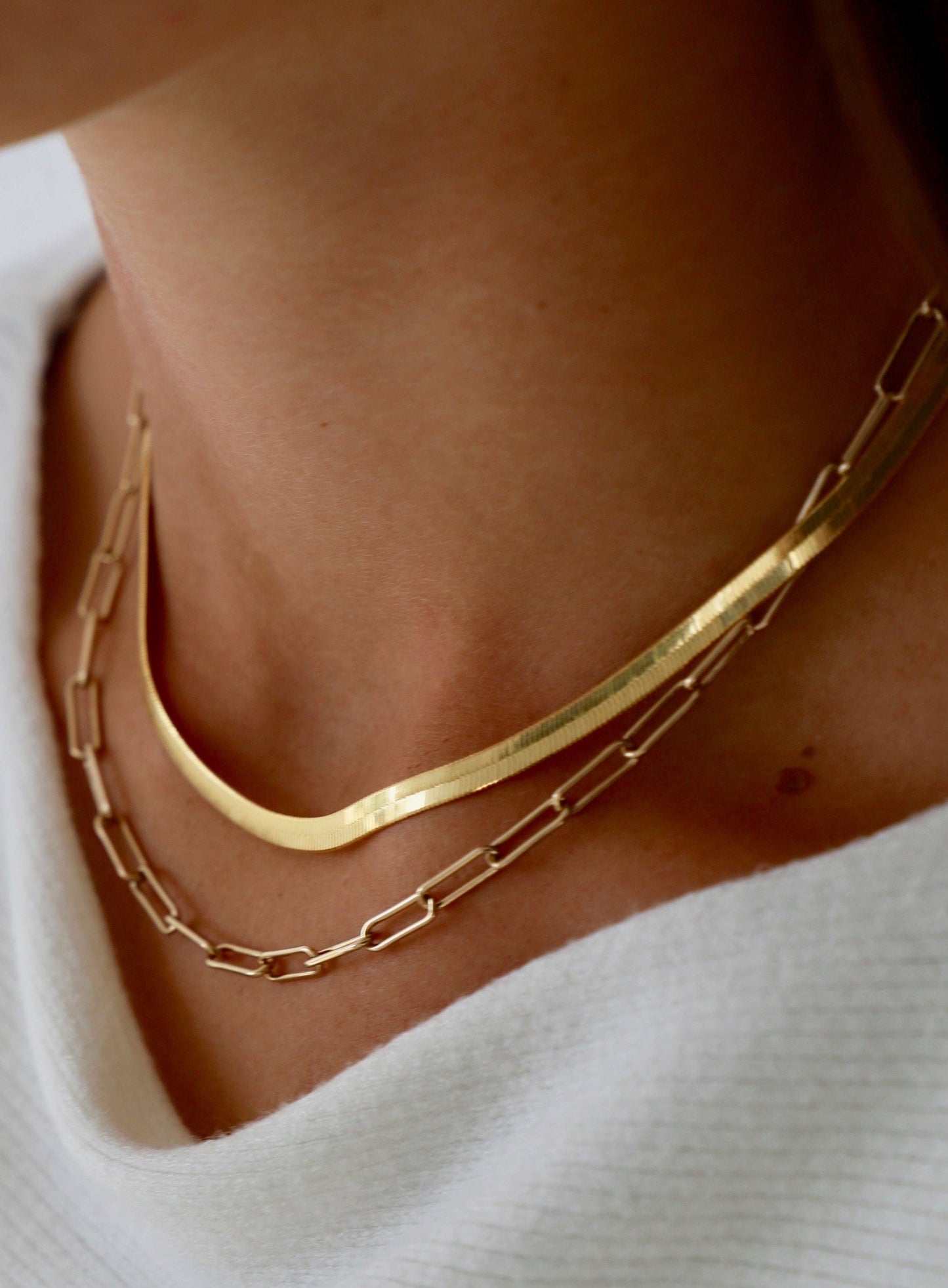 HERRINGBONE CHAIN NECKLACE: GOLD