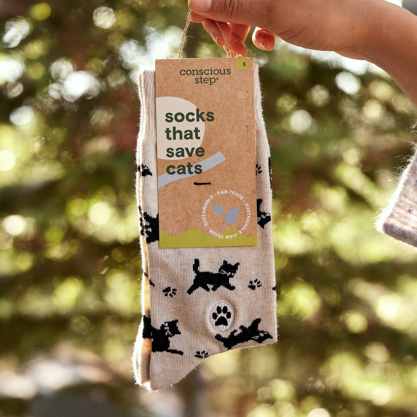 Socks that Save Cats: Medium