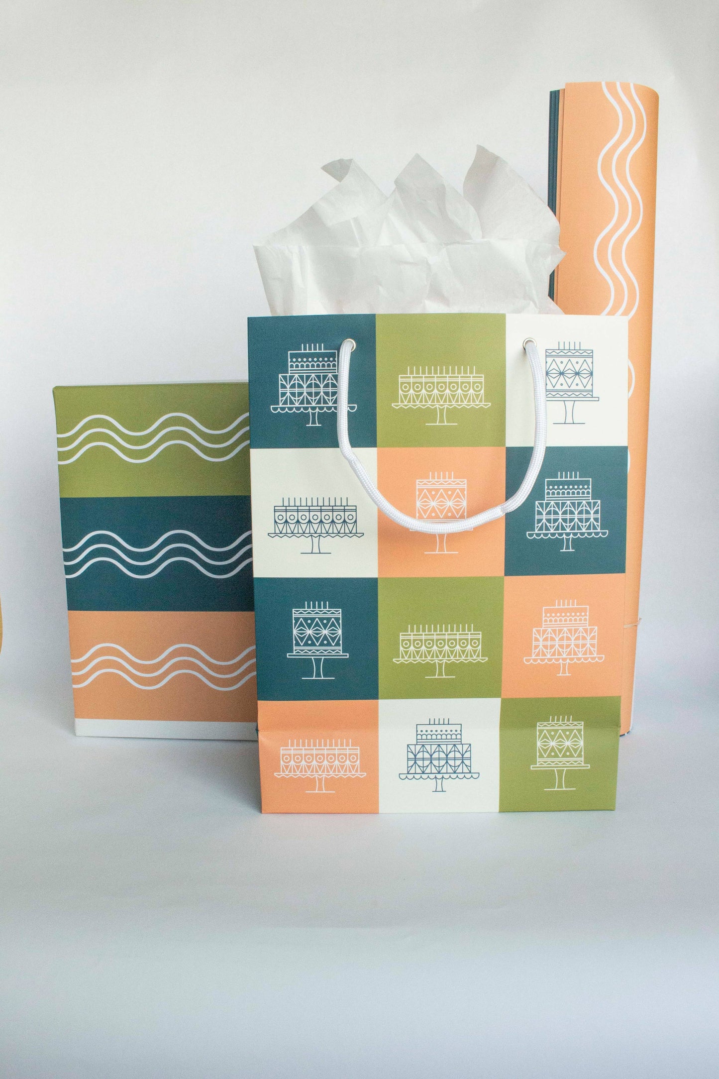 Gift Bag | Groovy Lines Retro Birthday & Everyday