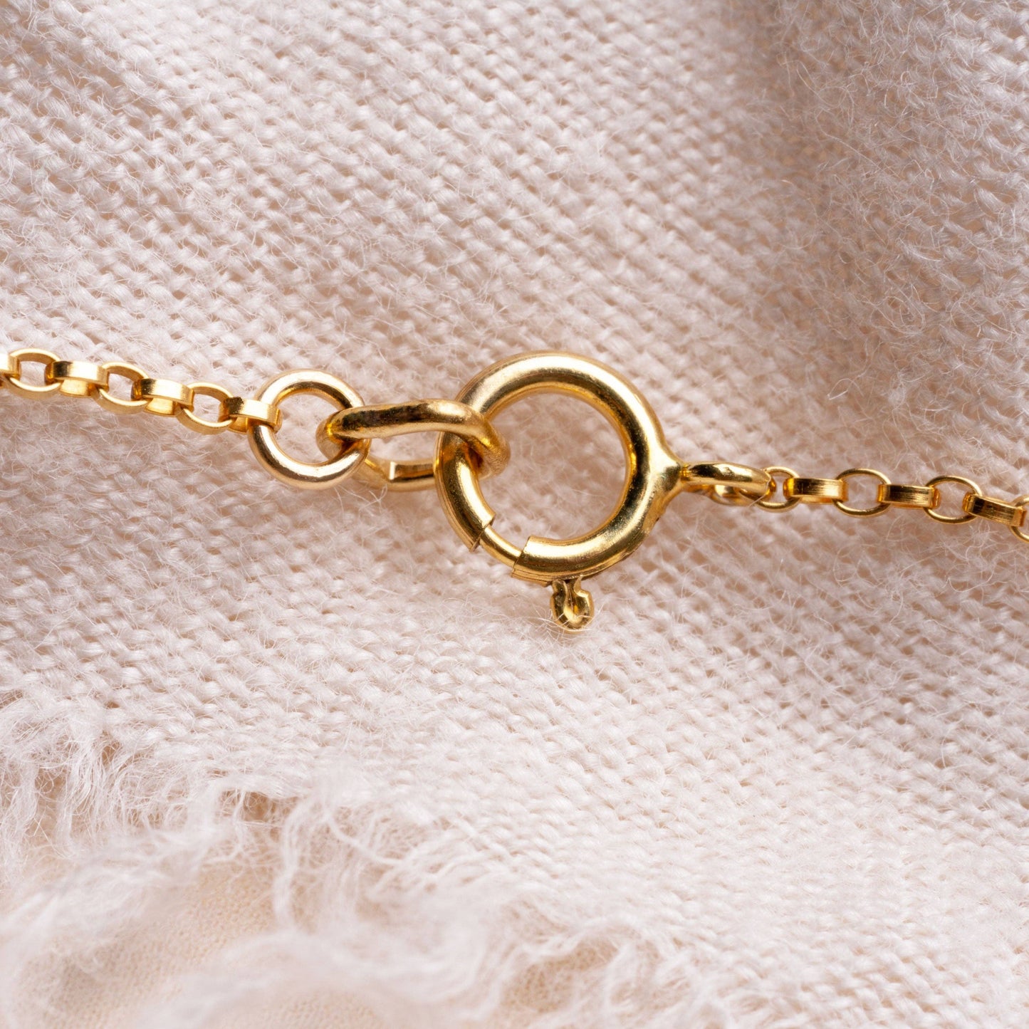 Golden Moments Bracelet: 6.5"