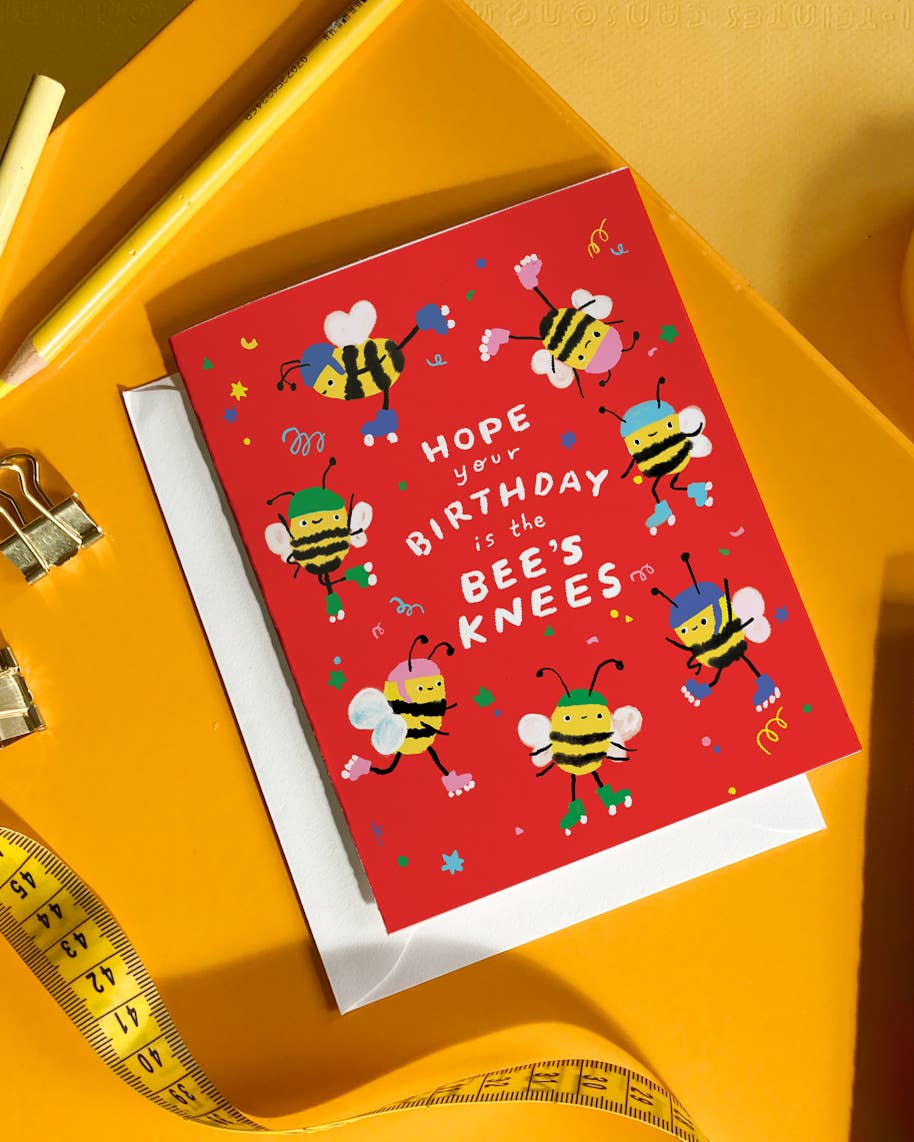 Bee’s Knees Birthday Card – Funny Bee Pun Birthday Card