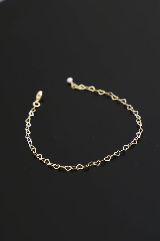 HEART CHAIN BRACELET: Gold Filled