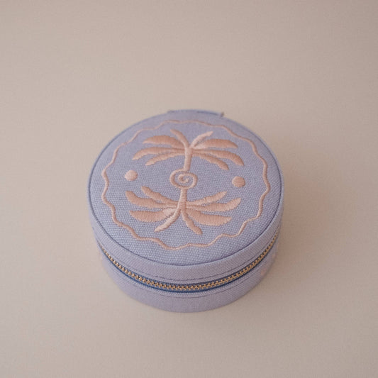Travel Jewellery Case in Lilac Linen