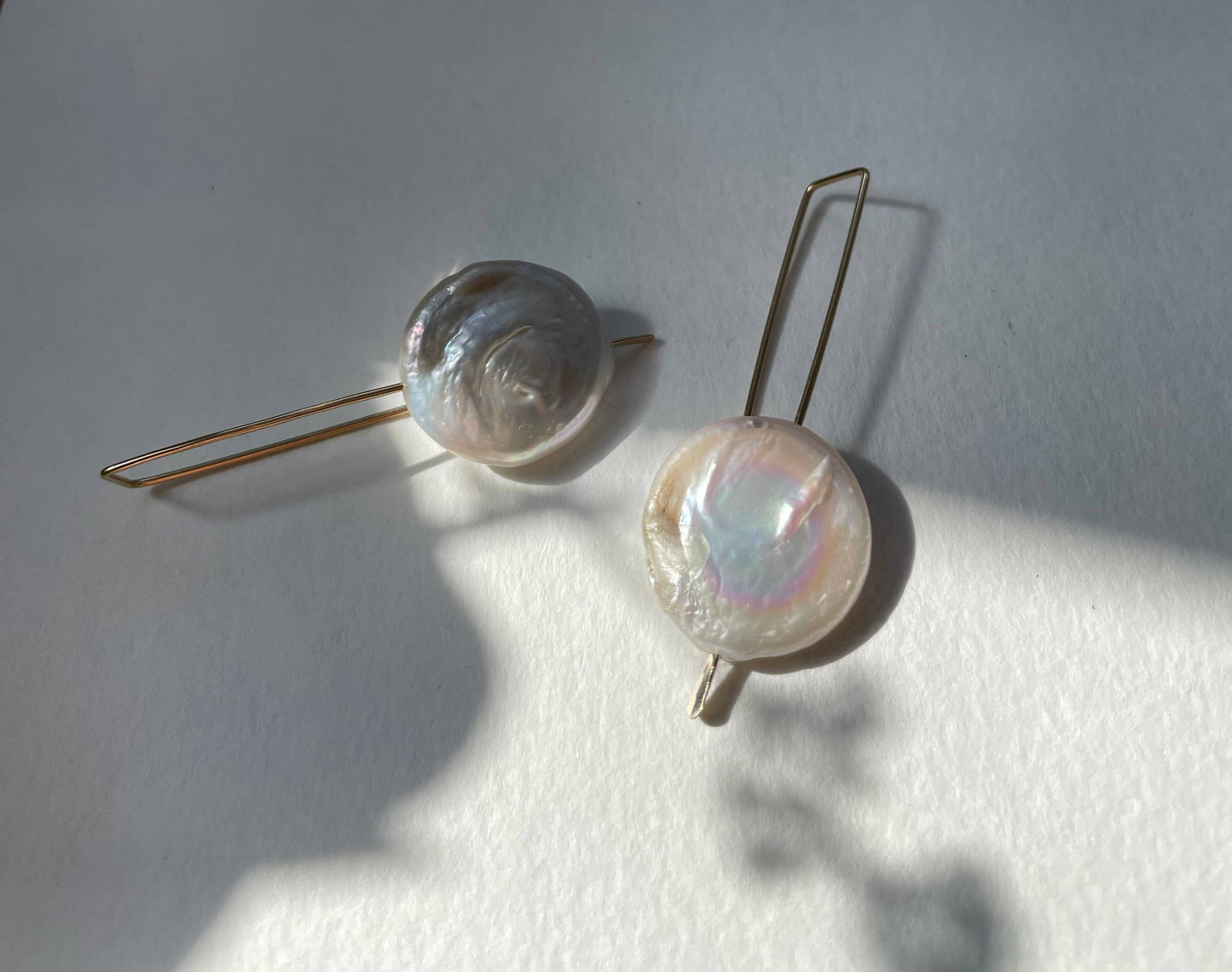 Queen pearl earrings