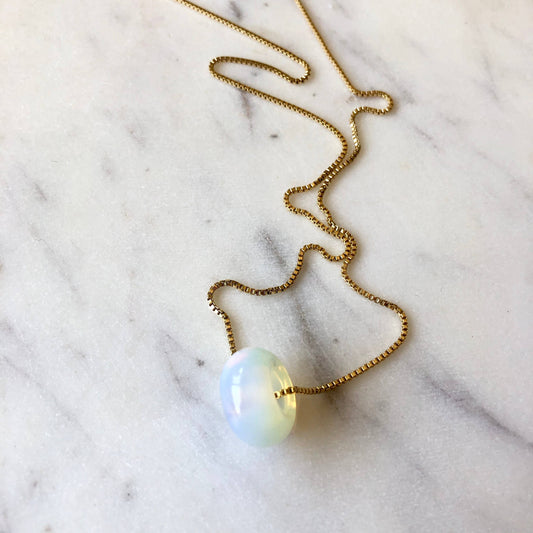 Tova Necklace | Milky Opalite