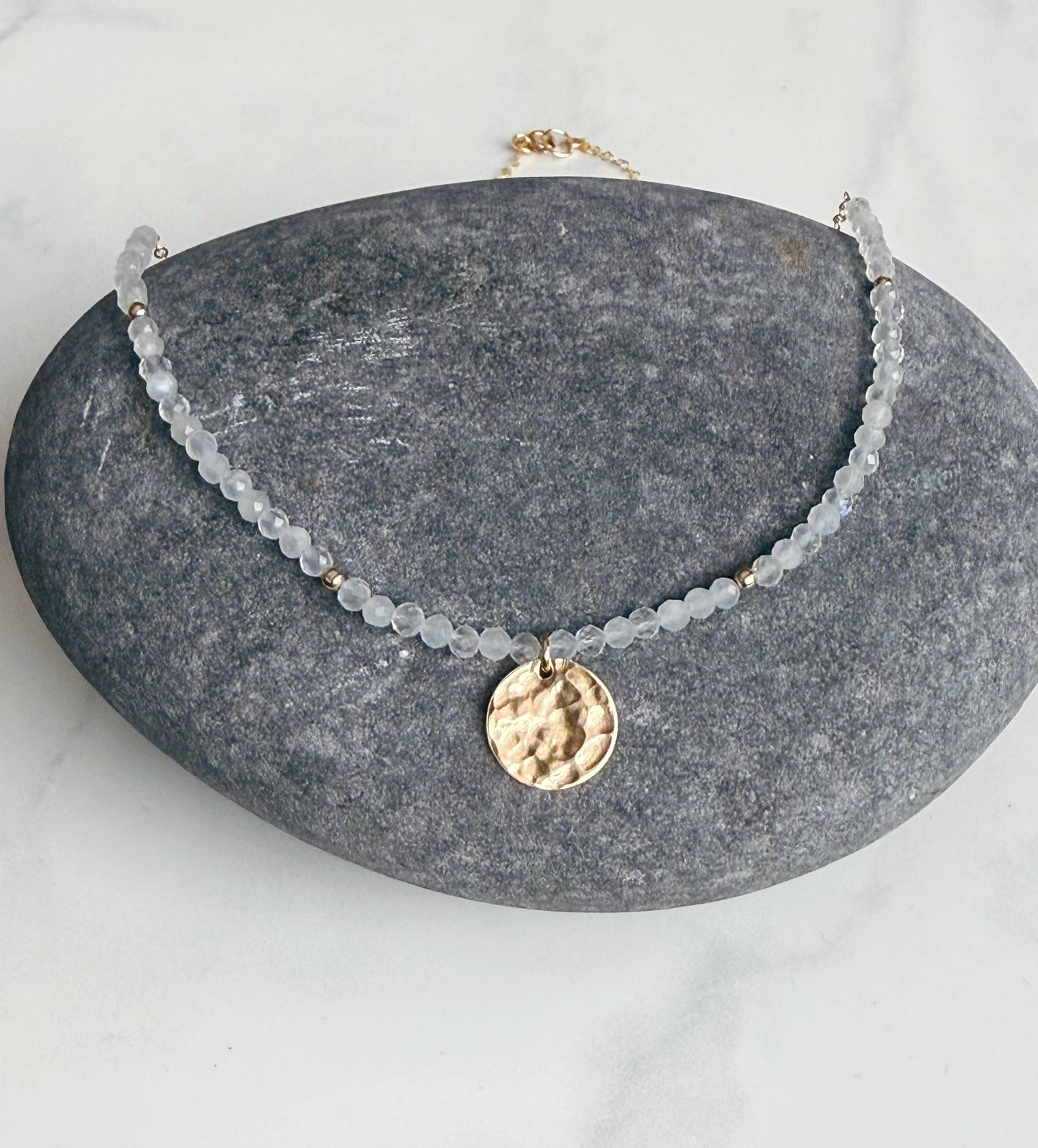 Moonstone and disk adjustable necklace : Gold Filled