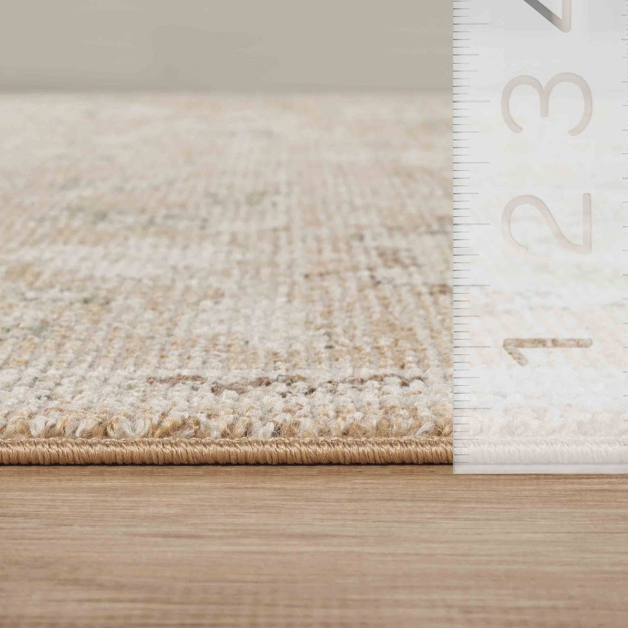 Evelyn Traditional Vintage Terracotta Rust Ivory Rug: 5'3" x 7'9"