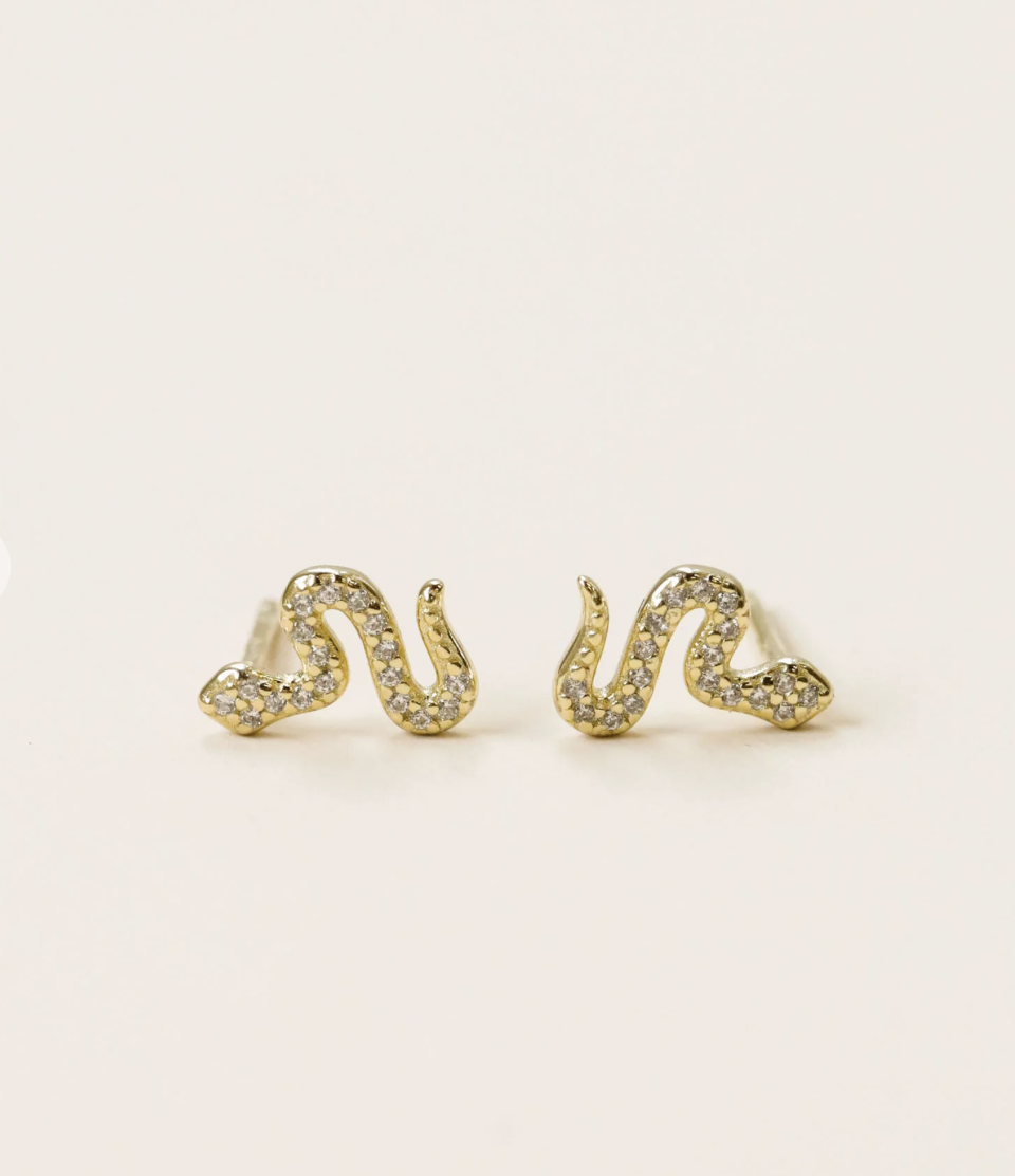 Pave Studs