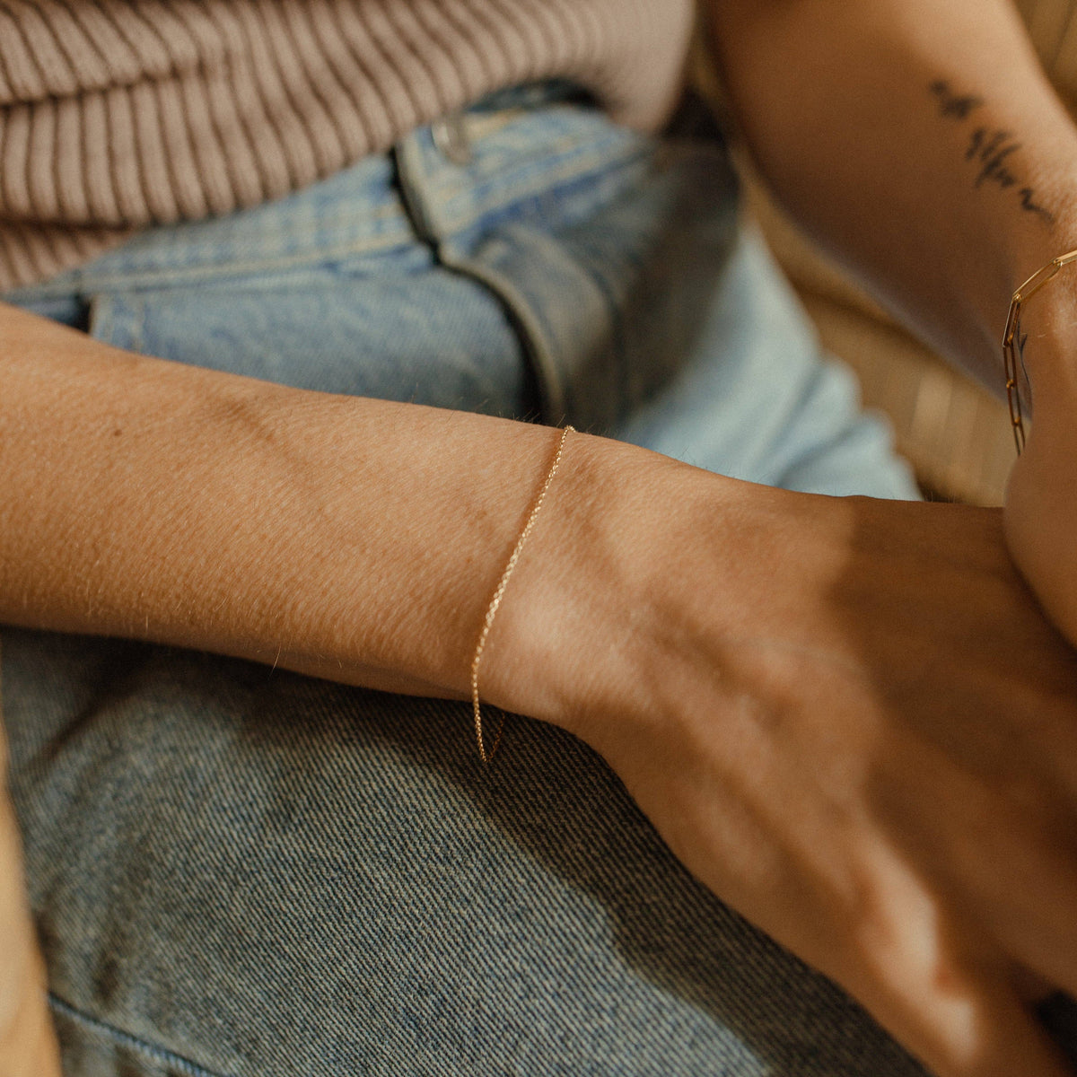 14k Solid Gold Thin Link Bracelet