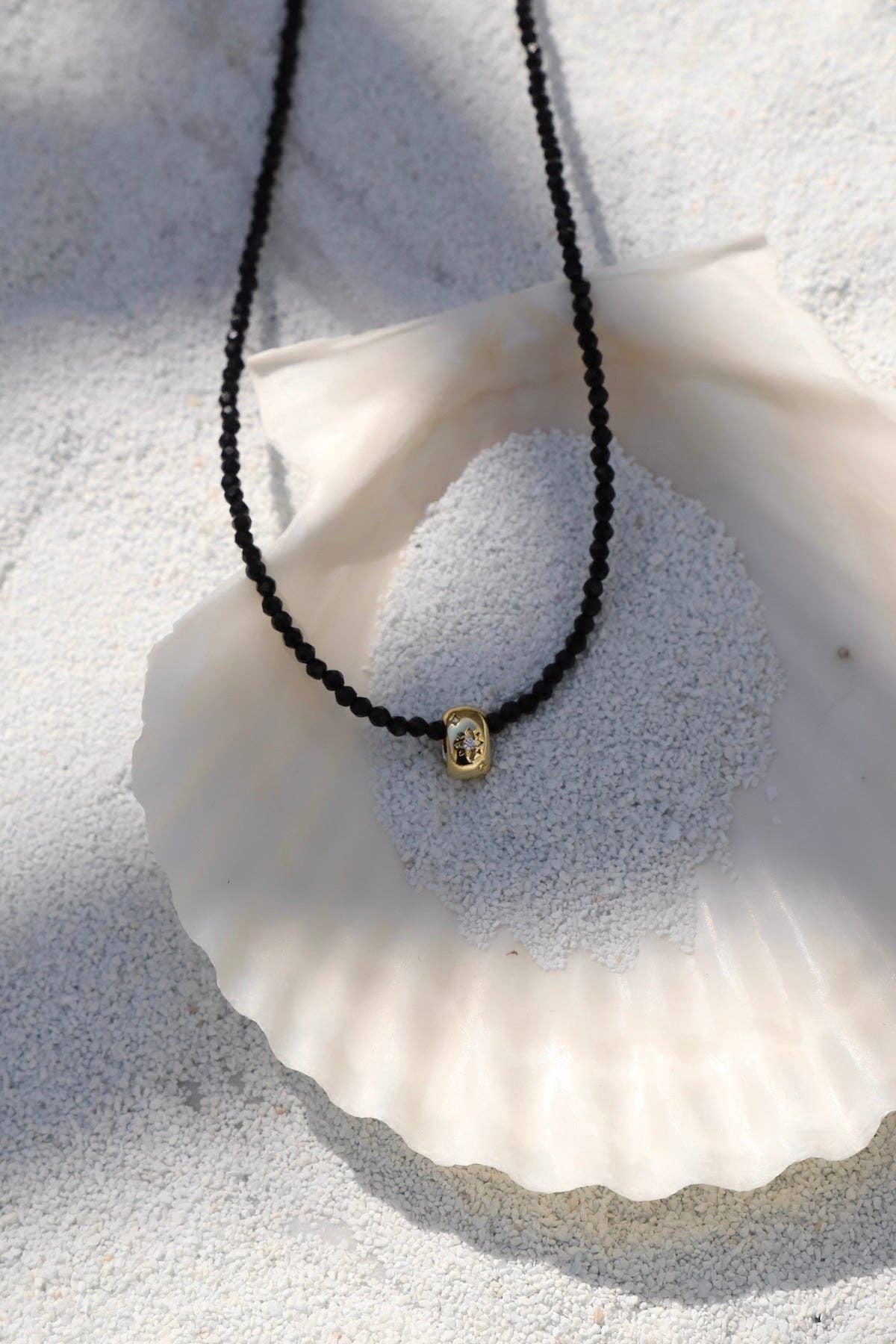 MIDNIGHT HALO NECKLACE