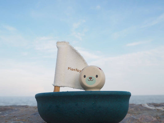 Polar Bear Sailing Boat