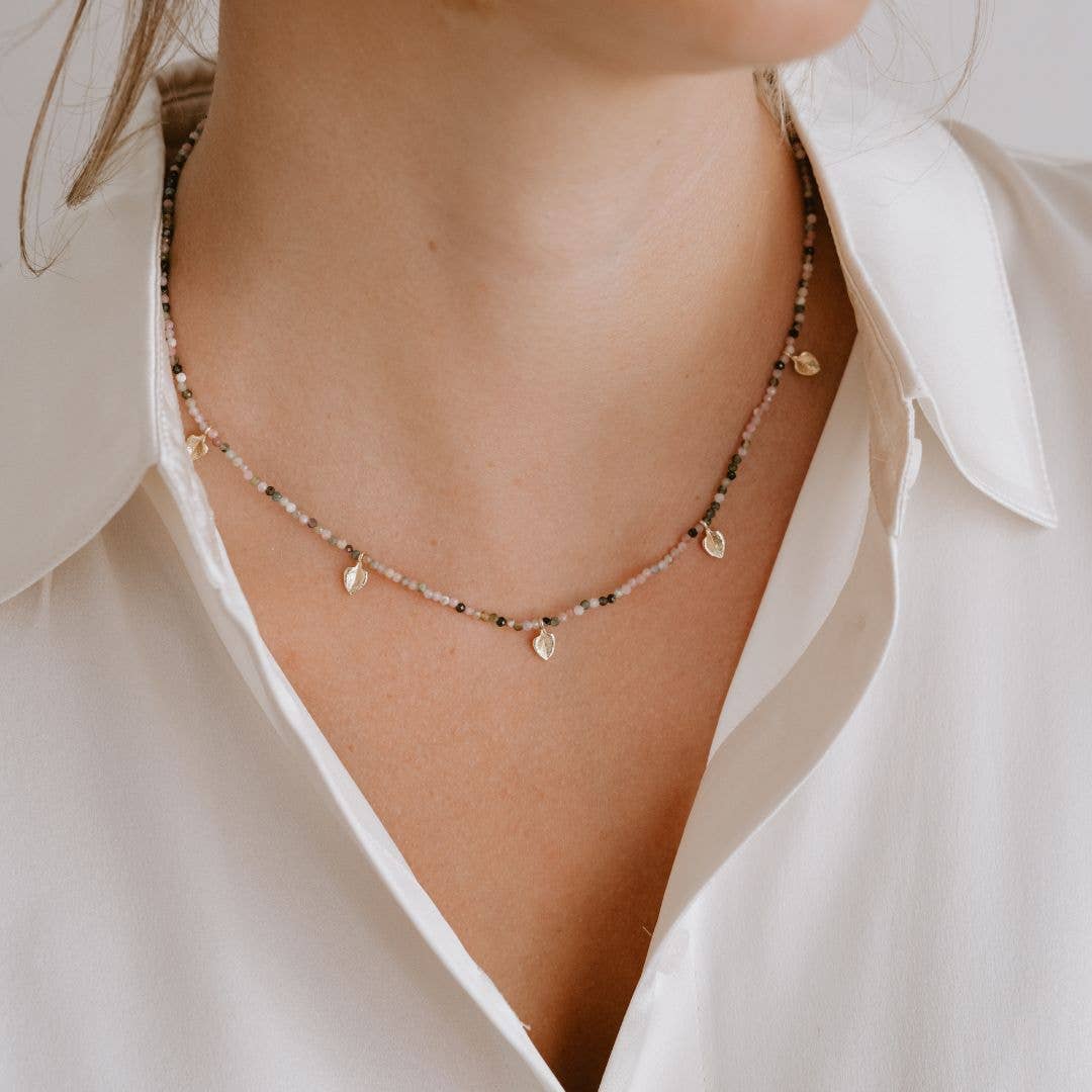 Stella Necklace: Gold / Labradorite