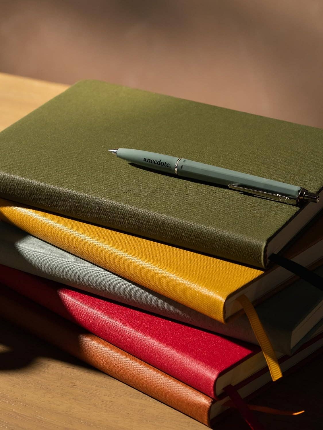 The Daily Planner - Hardcover with Library Buckram Cover: Olive