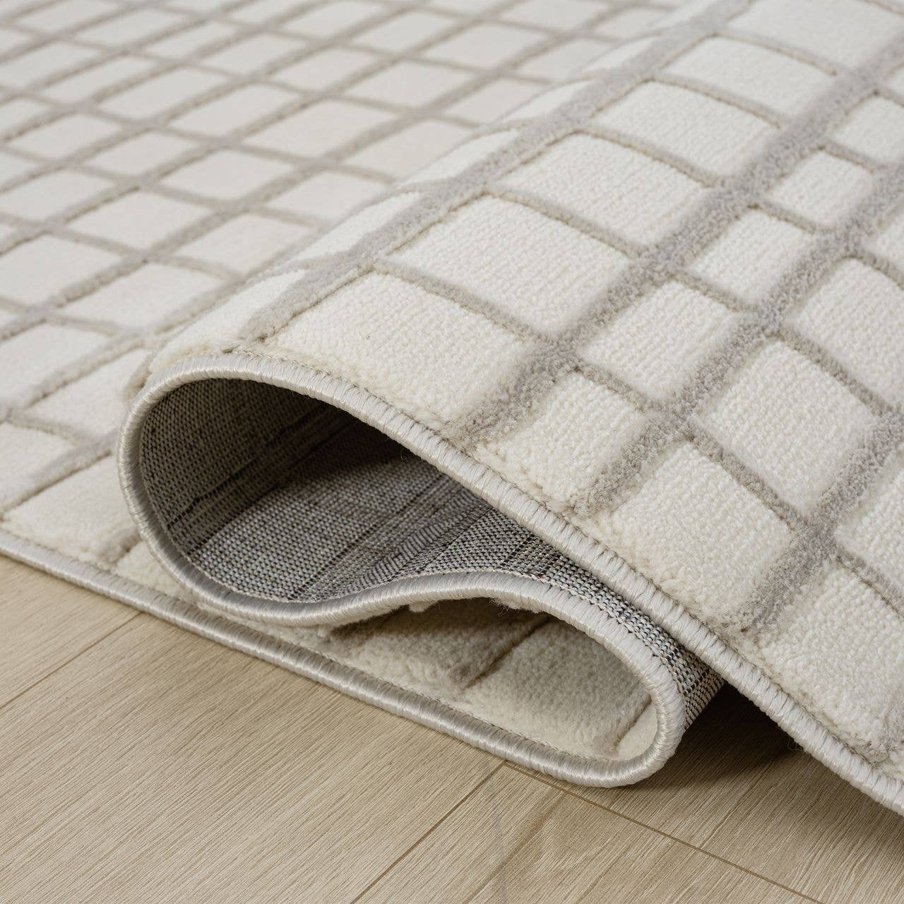 Abani Plush Deco Machine Washable Ivory Taupe Grid Rug: 4' x 6'