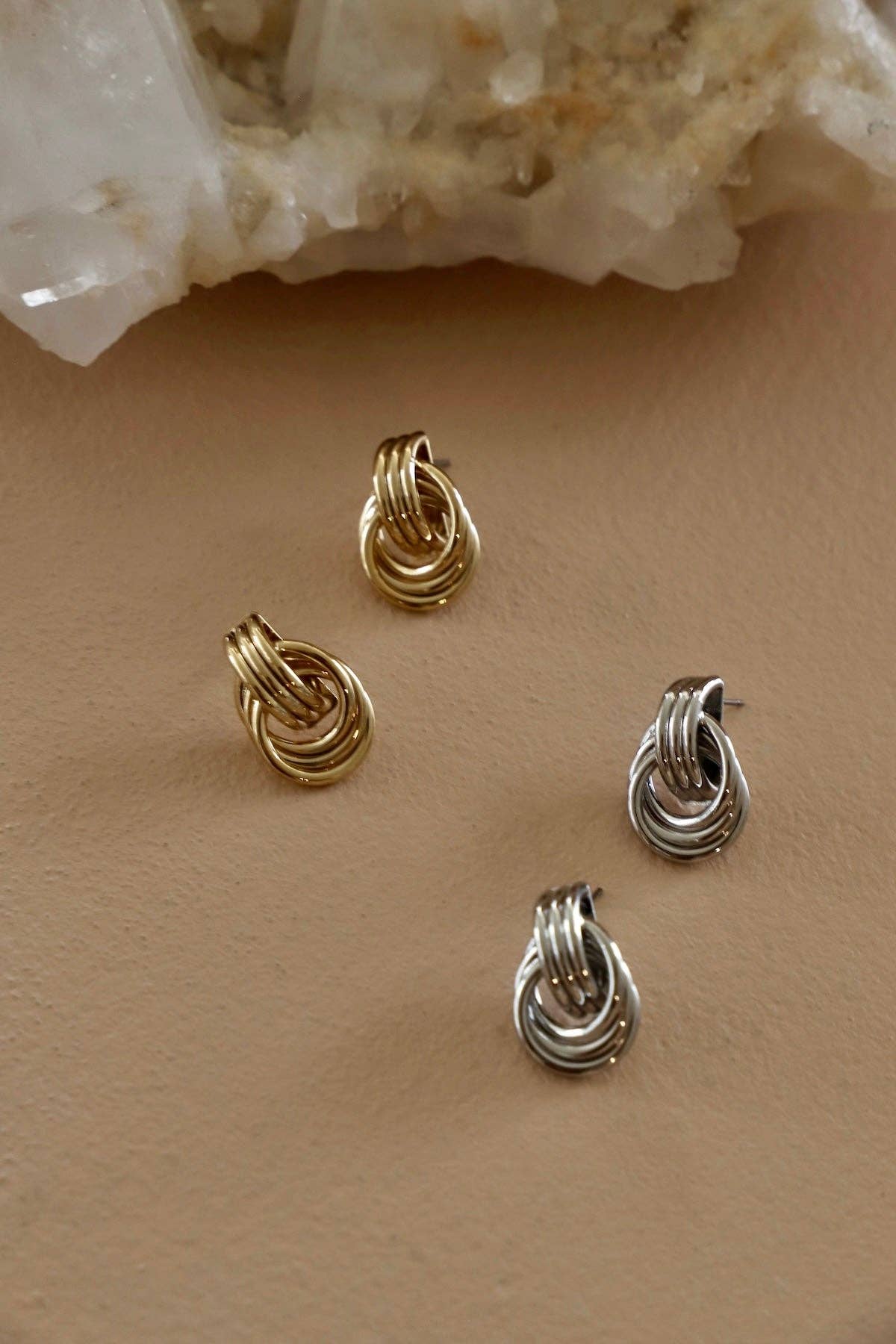 TRINITY KNOT STUDS