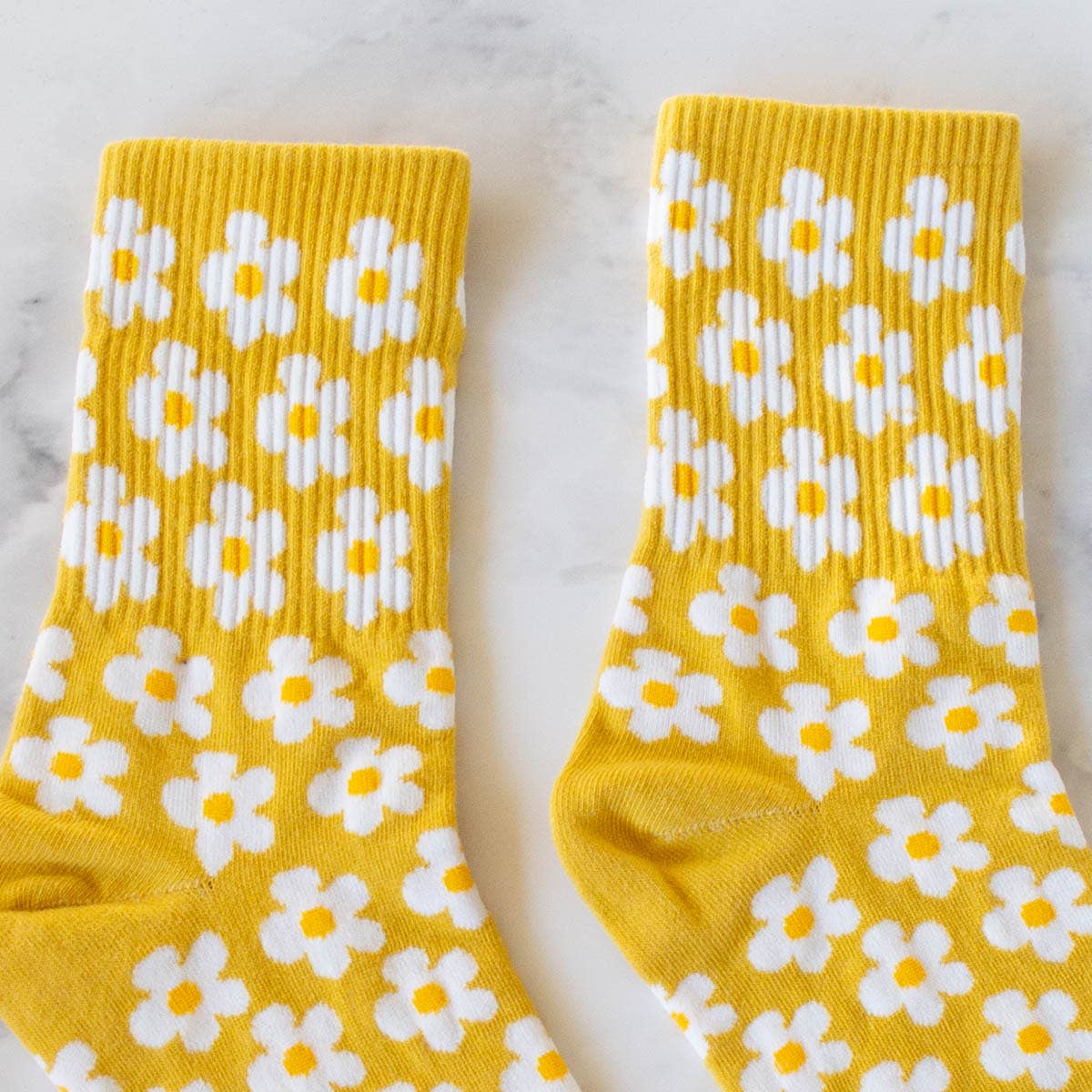 Full of Daisy Casual Socks | Mustard