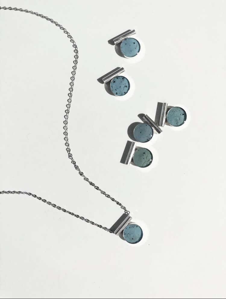 Inlay Chiefe Necklace: Sterling Silver / Onyx