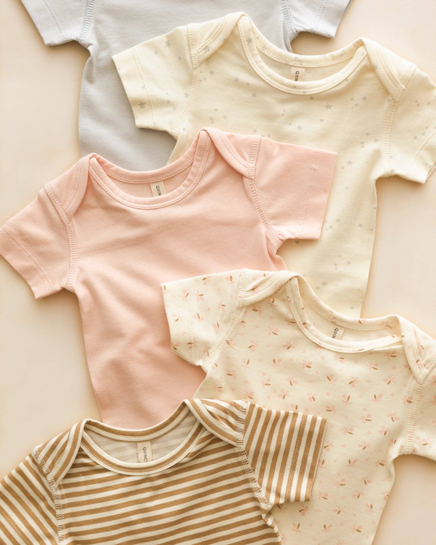 Short Sleeve One-Piece Fleur: 3-6M
