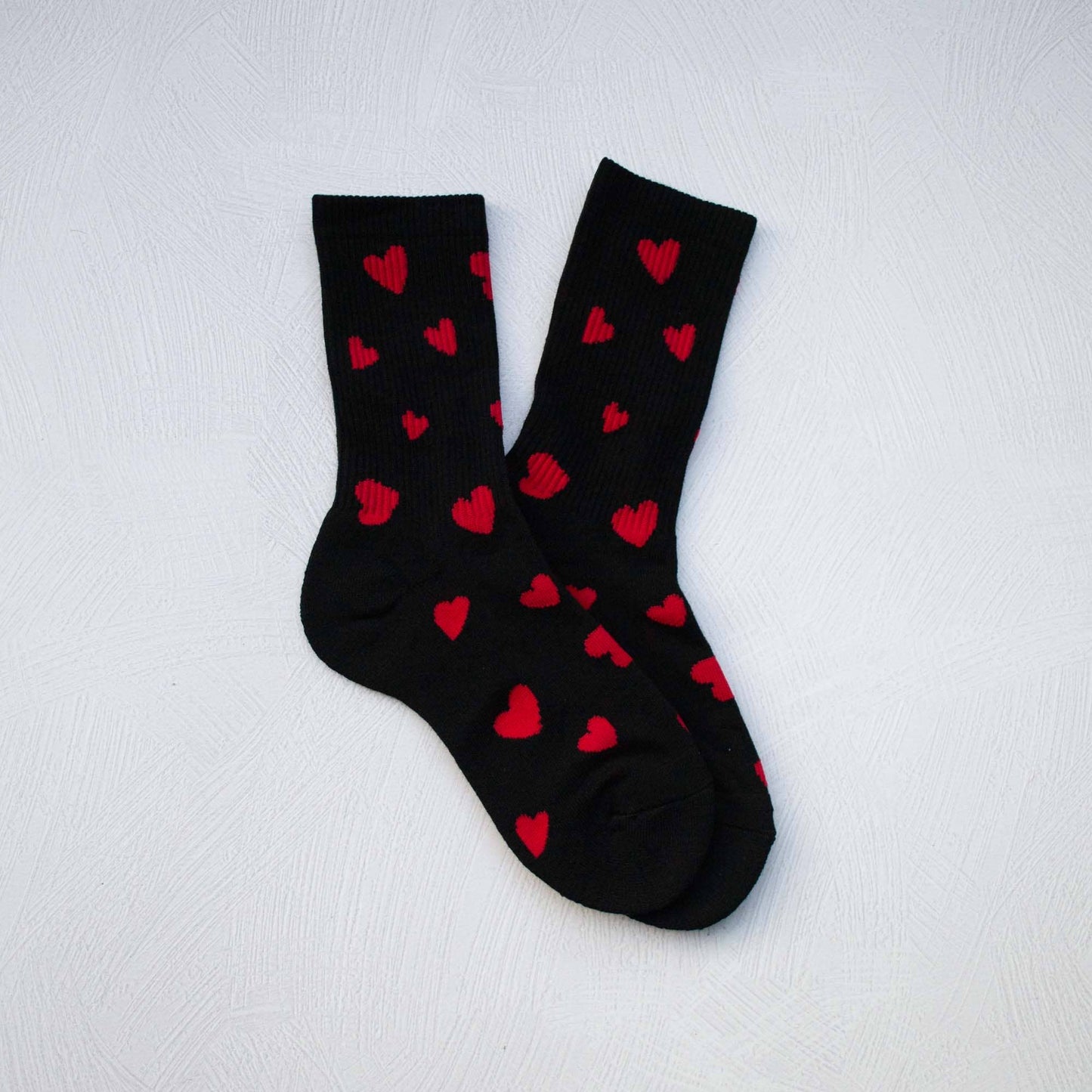 Lovely Heart Shape Casual Socks: White/Red