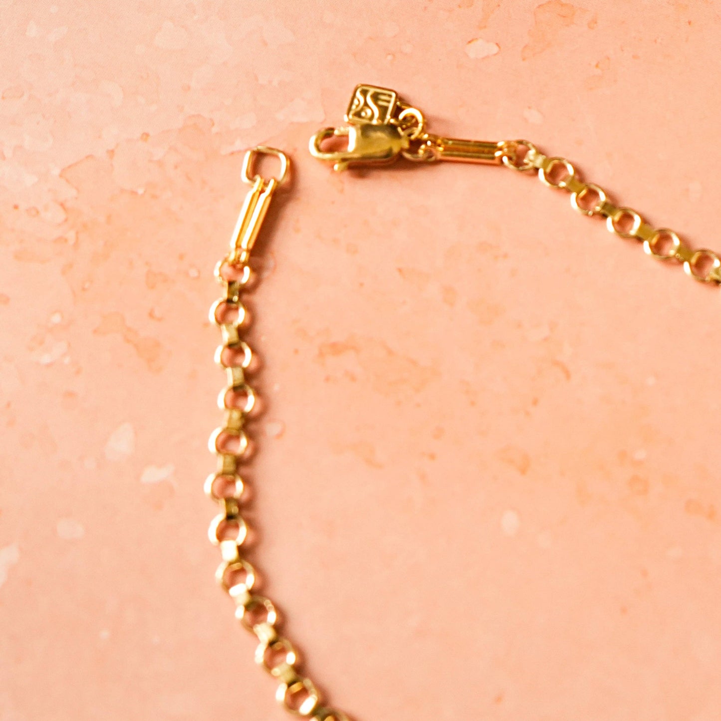 Sync Bracelet: 6.5"