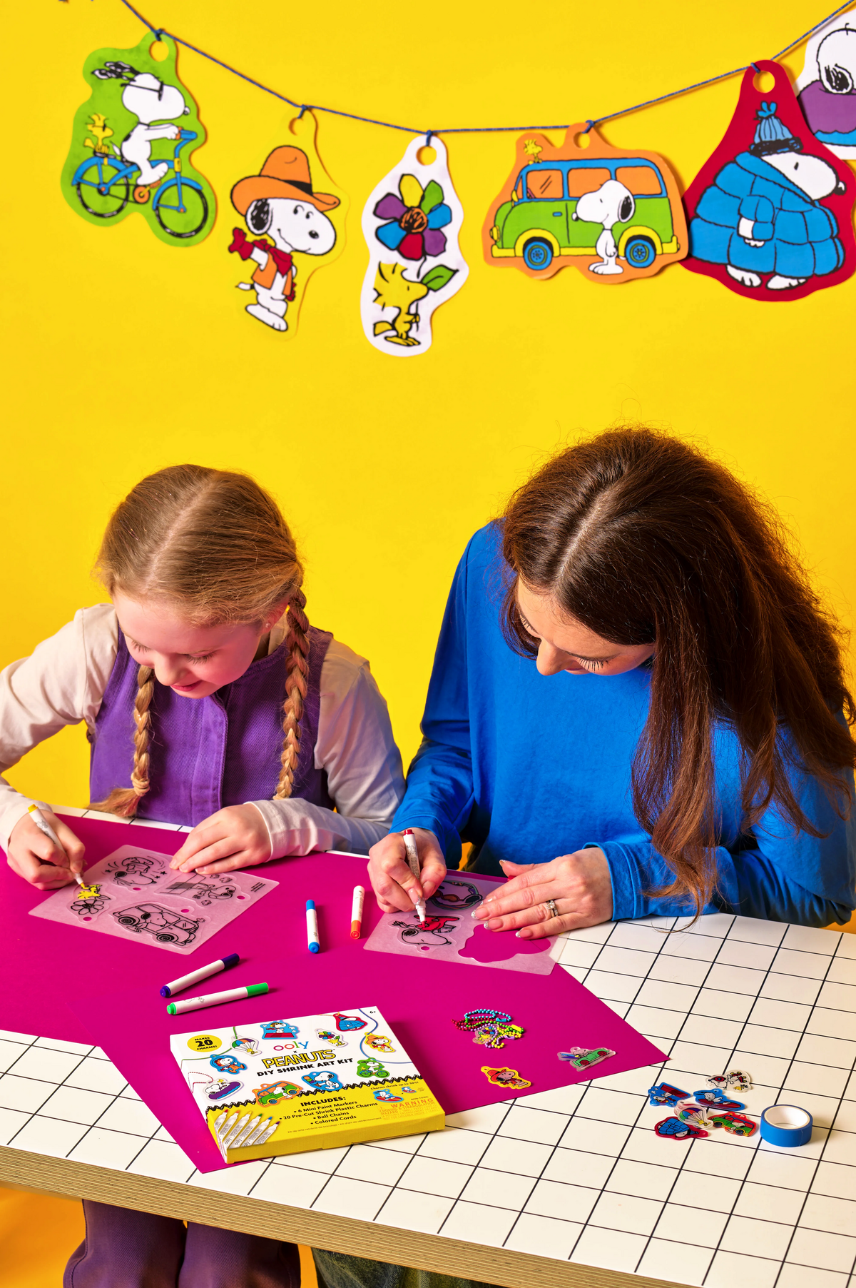 OOLY x Peanuts: D.I.Y. Shrink Art Kit & 6 Mini Paint Markers