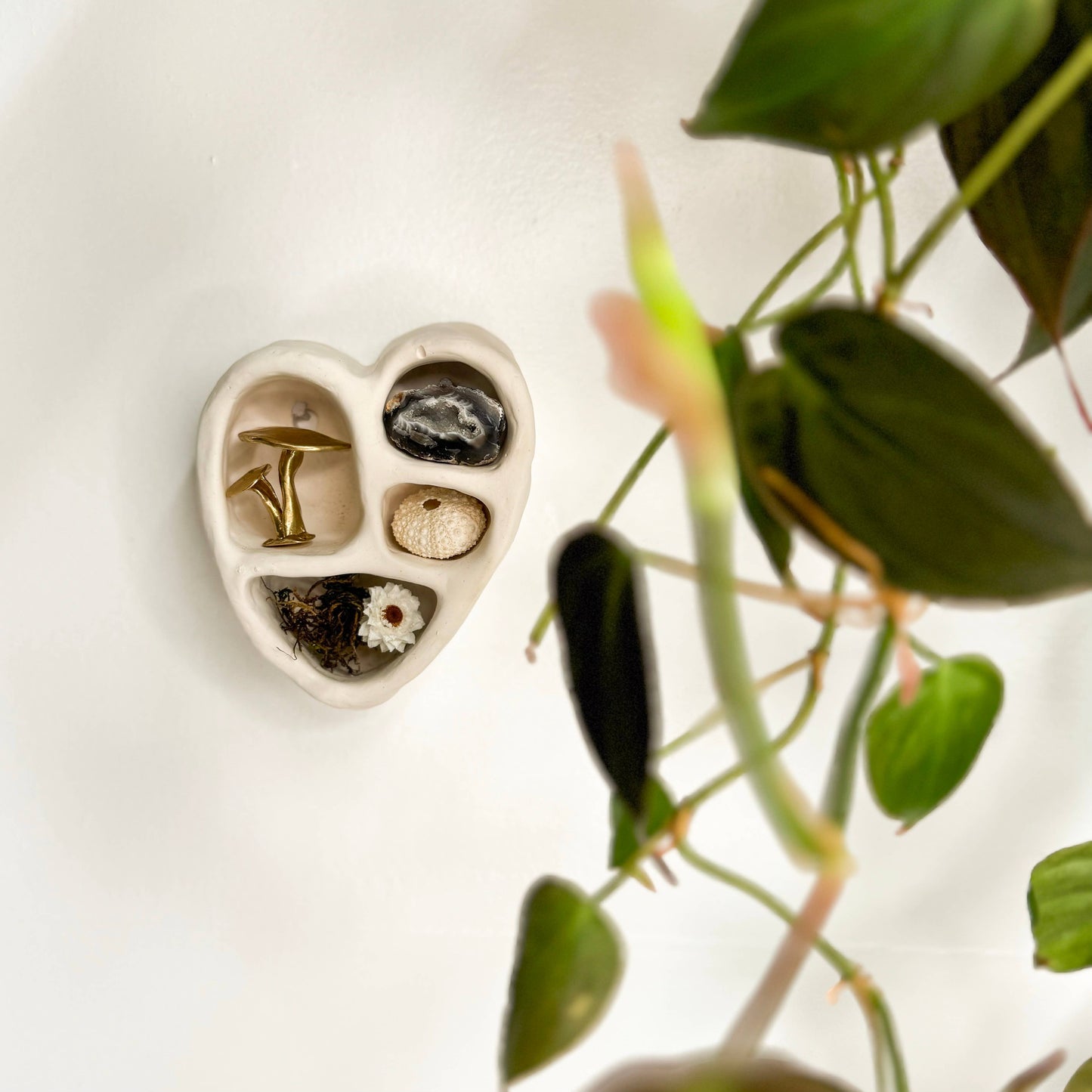 Mini Cement Heart of Inspiration | White 