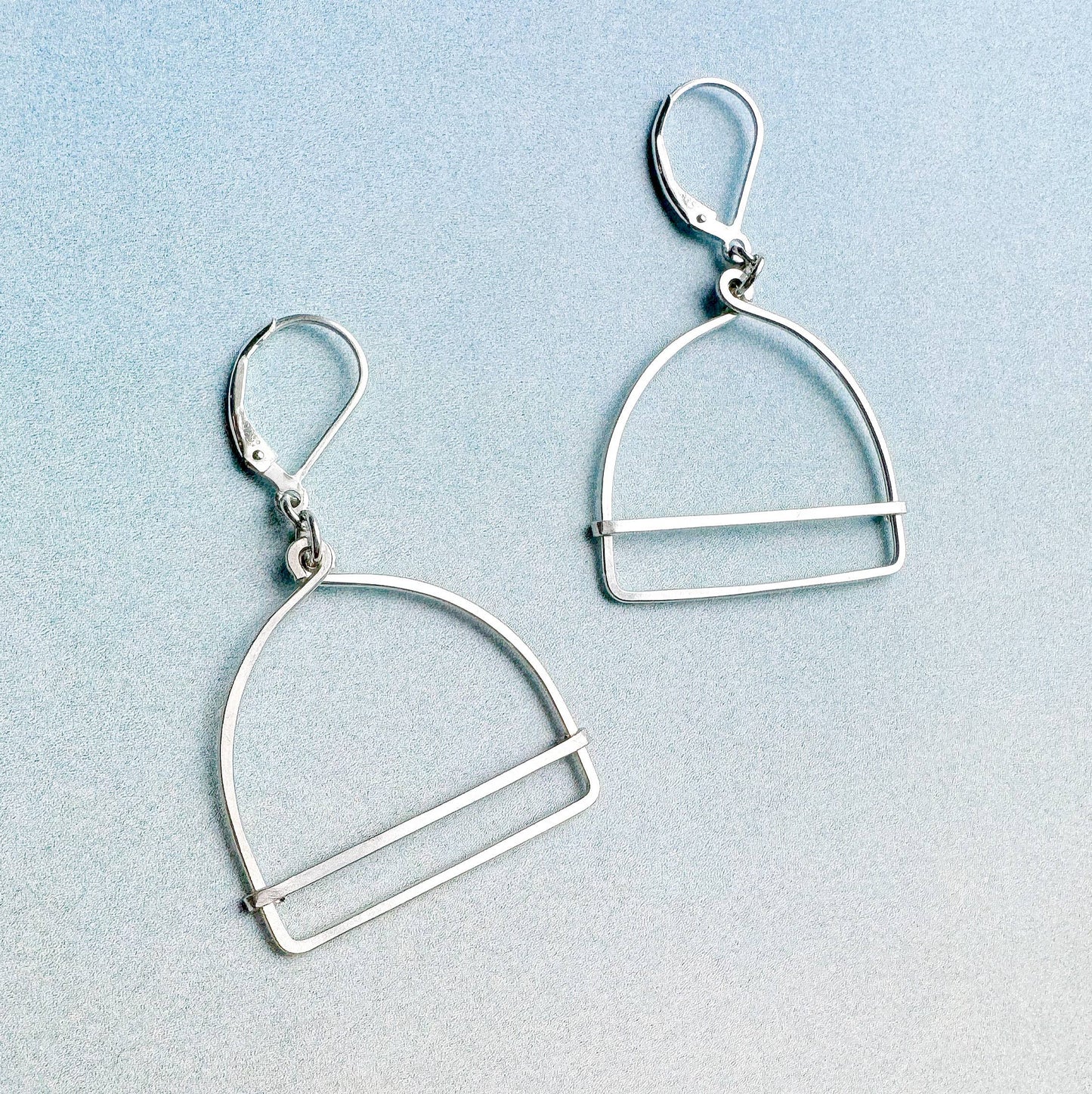 Porta Arch Doorway Hammered Earrings | Silver