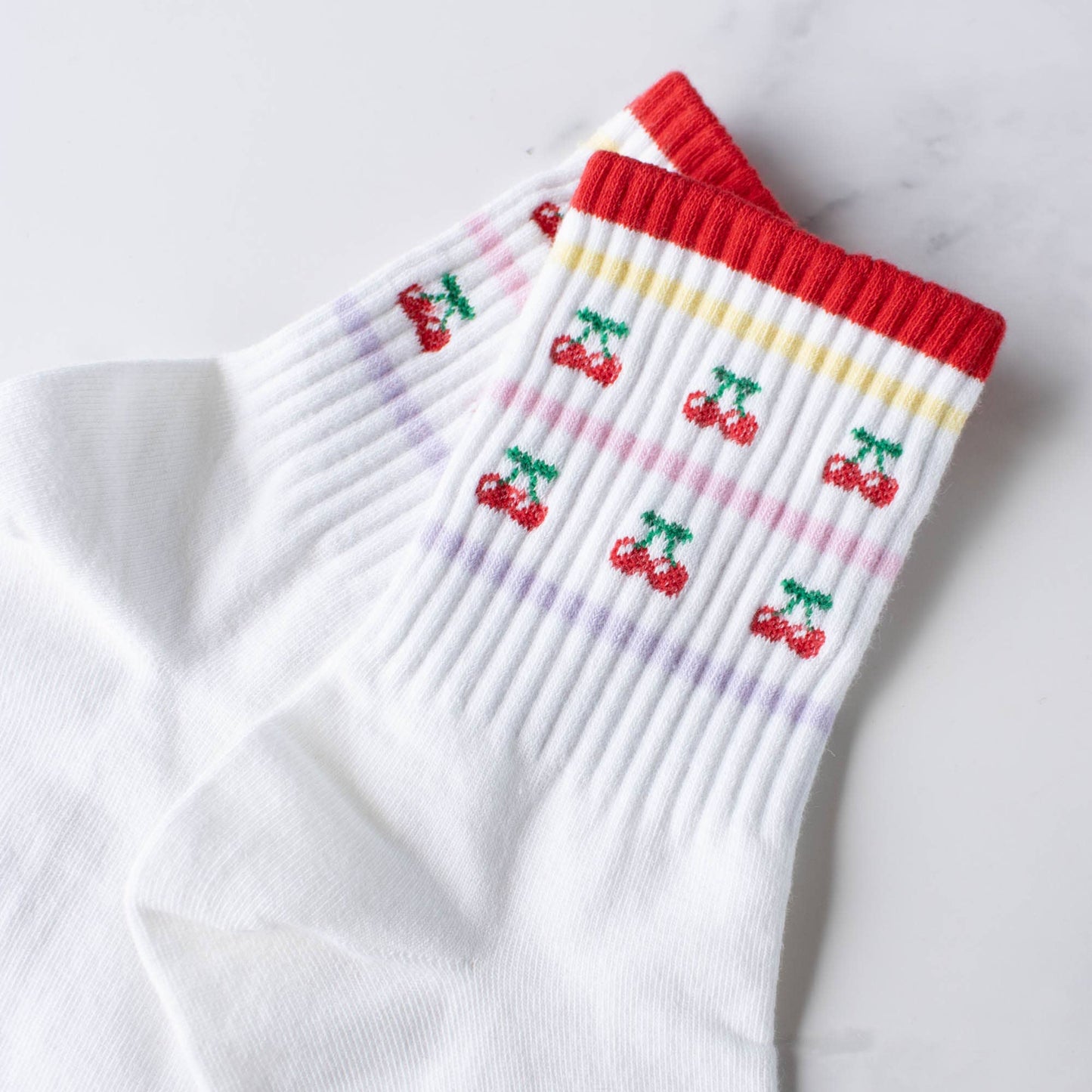 Juicy Fruit Casual Socks | Strawberry