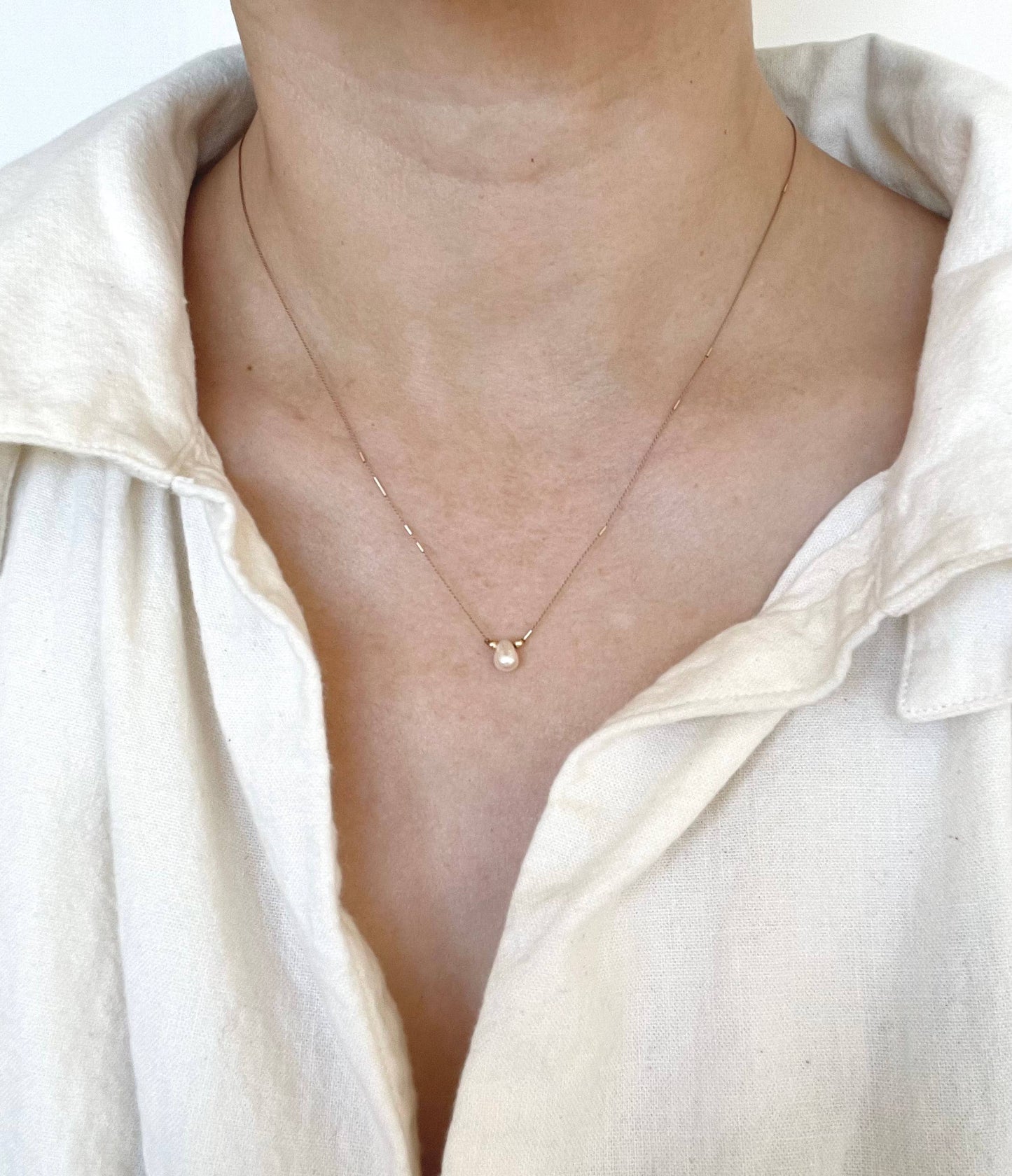 Droplet silk necklace | Beige / 16"