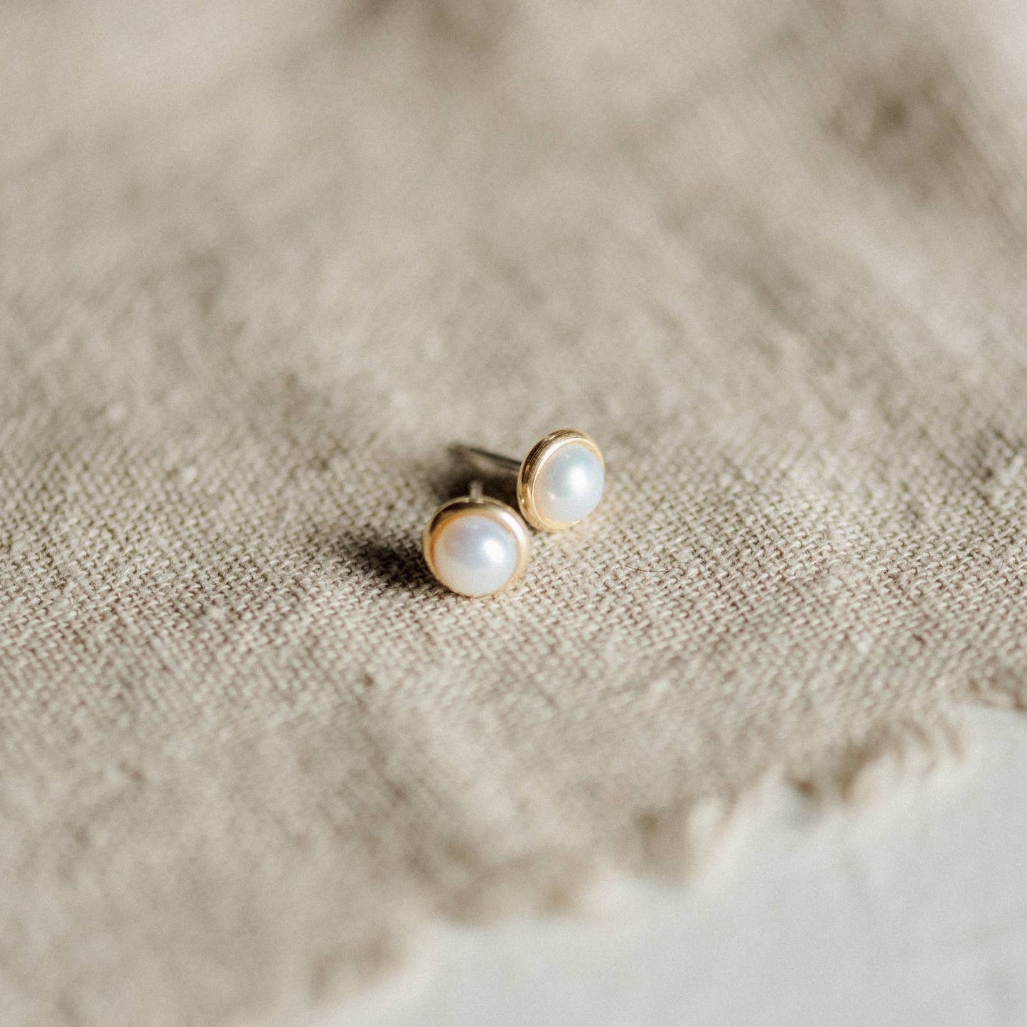 Hyalite Studs // Pearl: Brass / 4mm