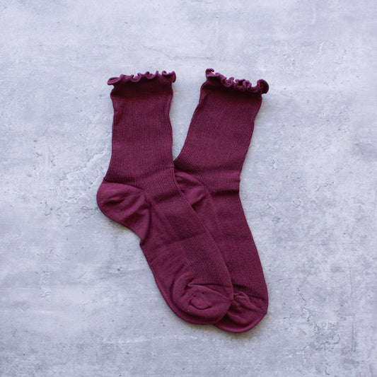 Wednesday Ruffle Socks | Wine