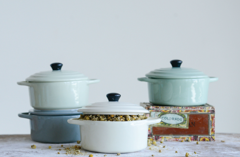 1 Cup Stoneware Mini Baker With Lid | Multi Color