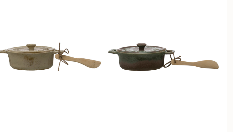 Stoneware Cream Brie Baker w/ Bamboo Spreader
